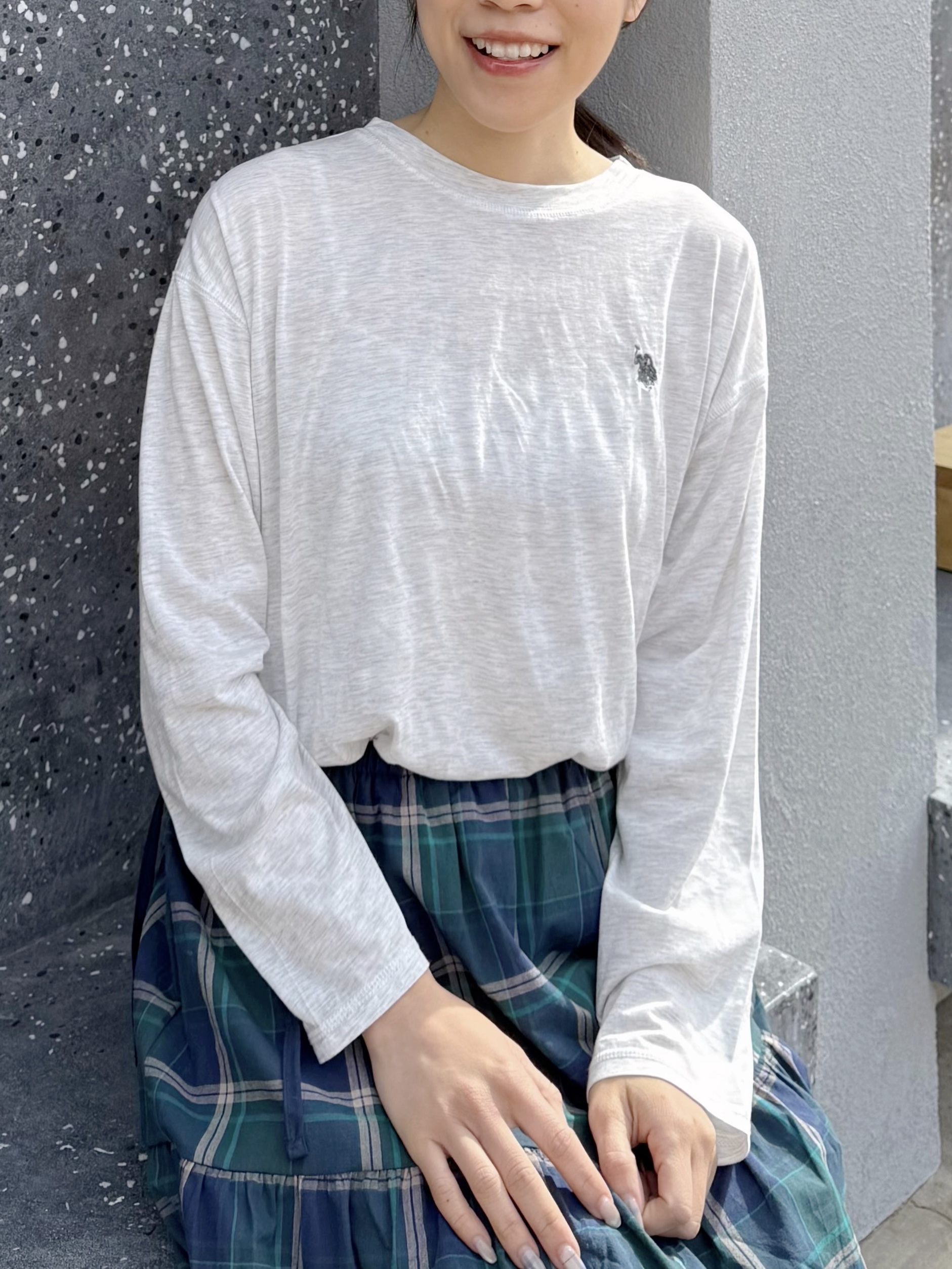 6色•Polo薄款刺繡Logo Tee