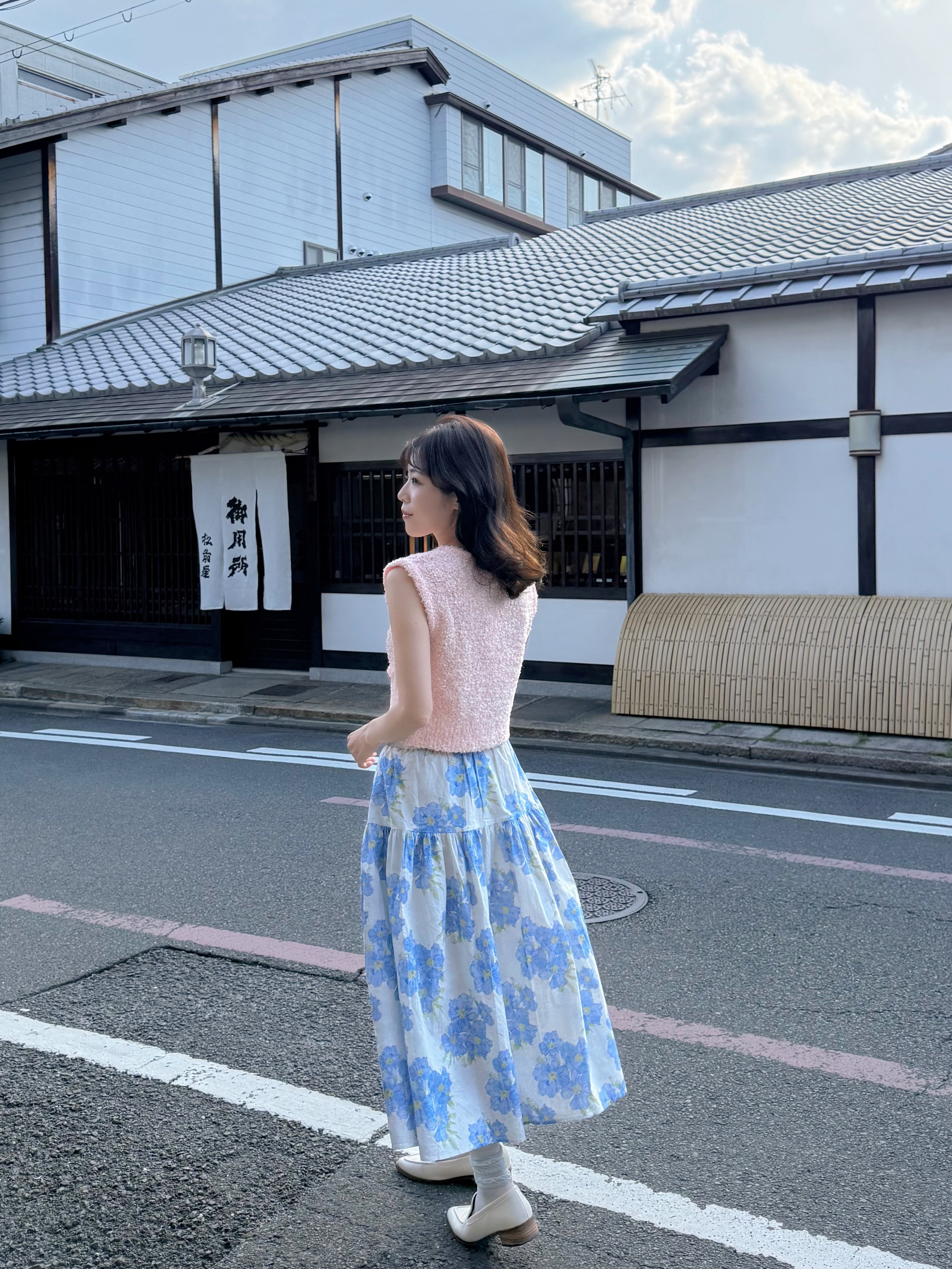 淡粉色銀扣Tweed背心