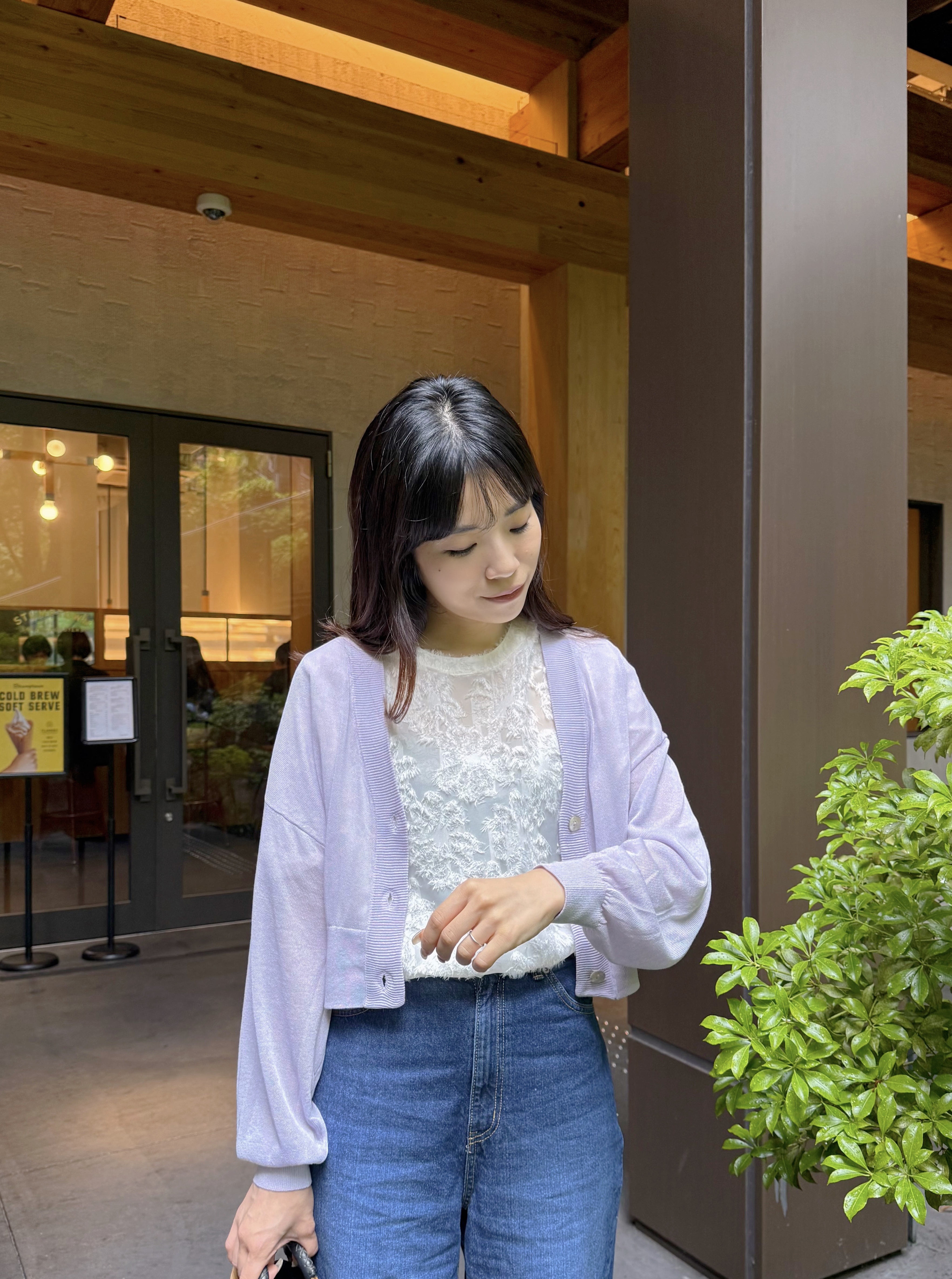 淨色薄款針織外套