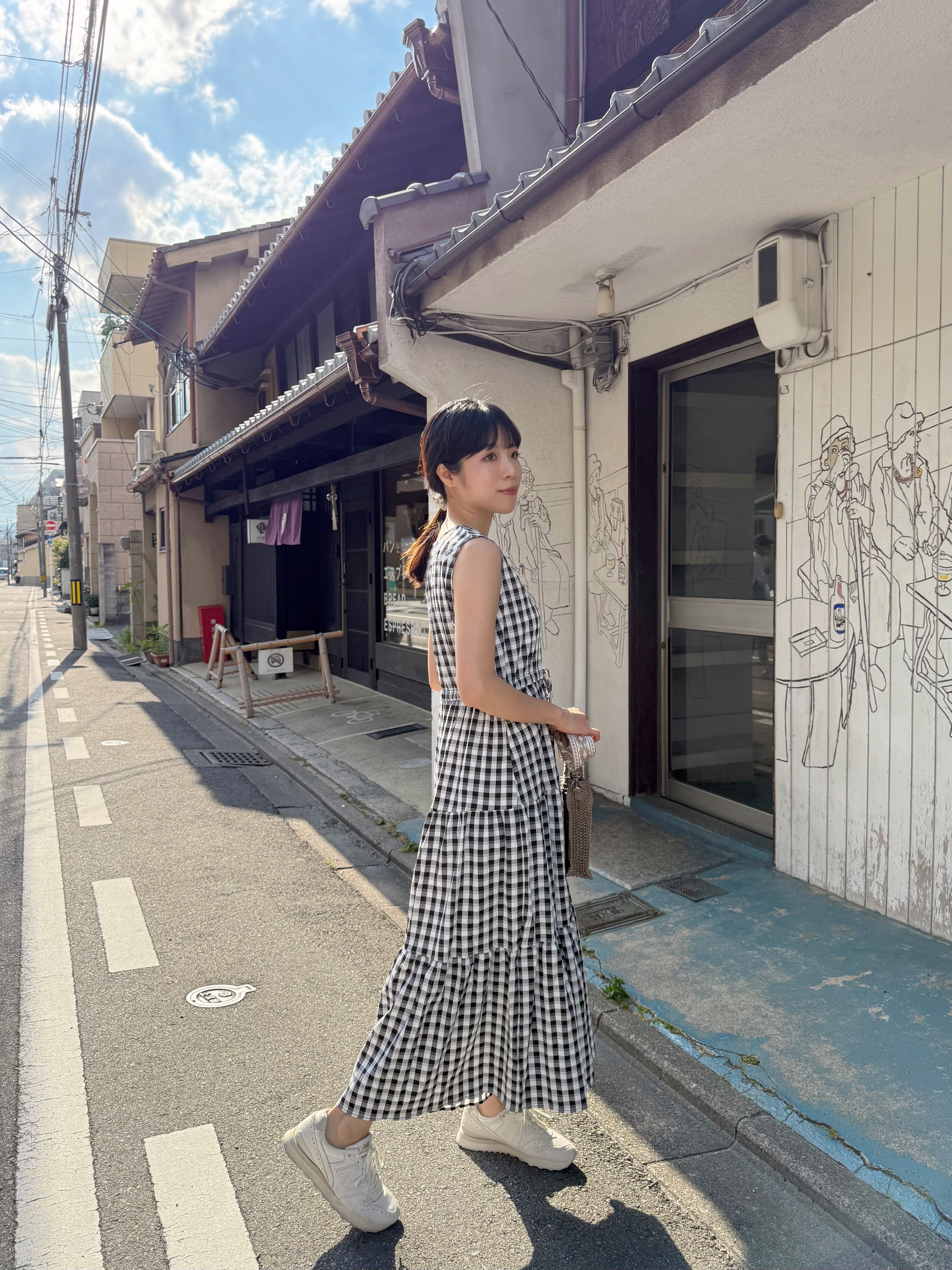 V領格仔背心雪紡連身裙