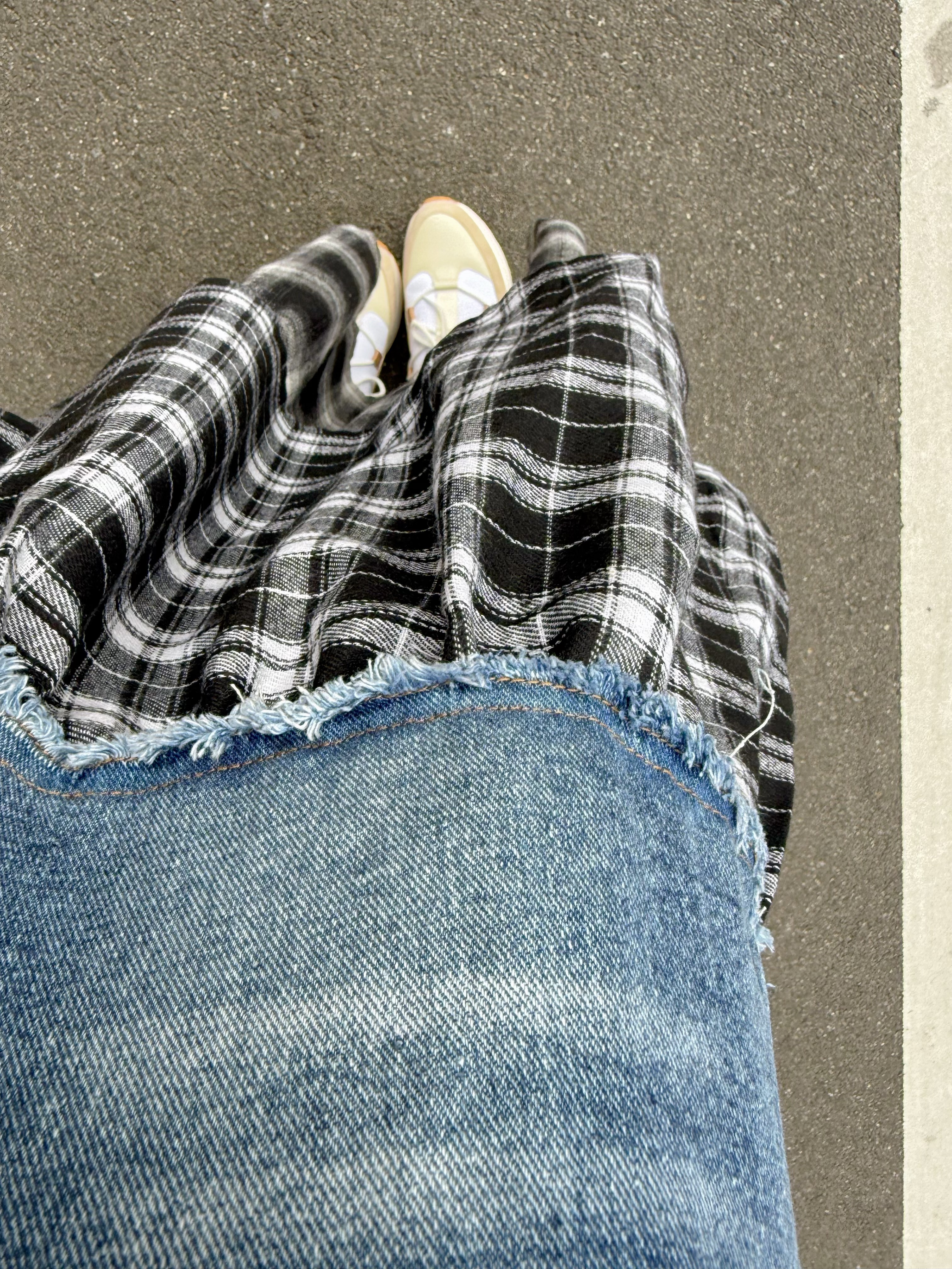 黑白格仔層次牛仔裙