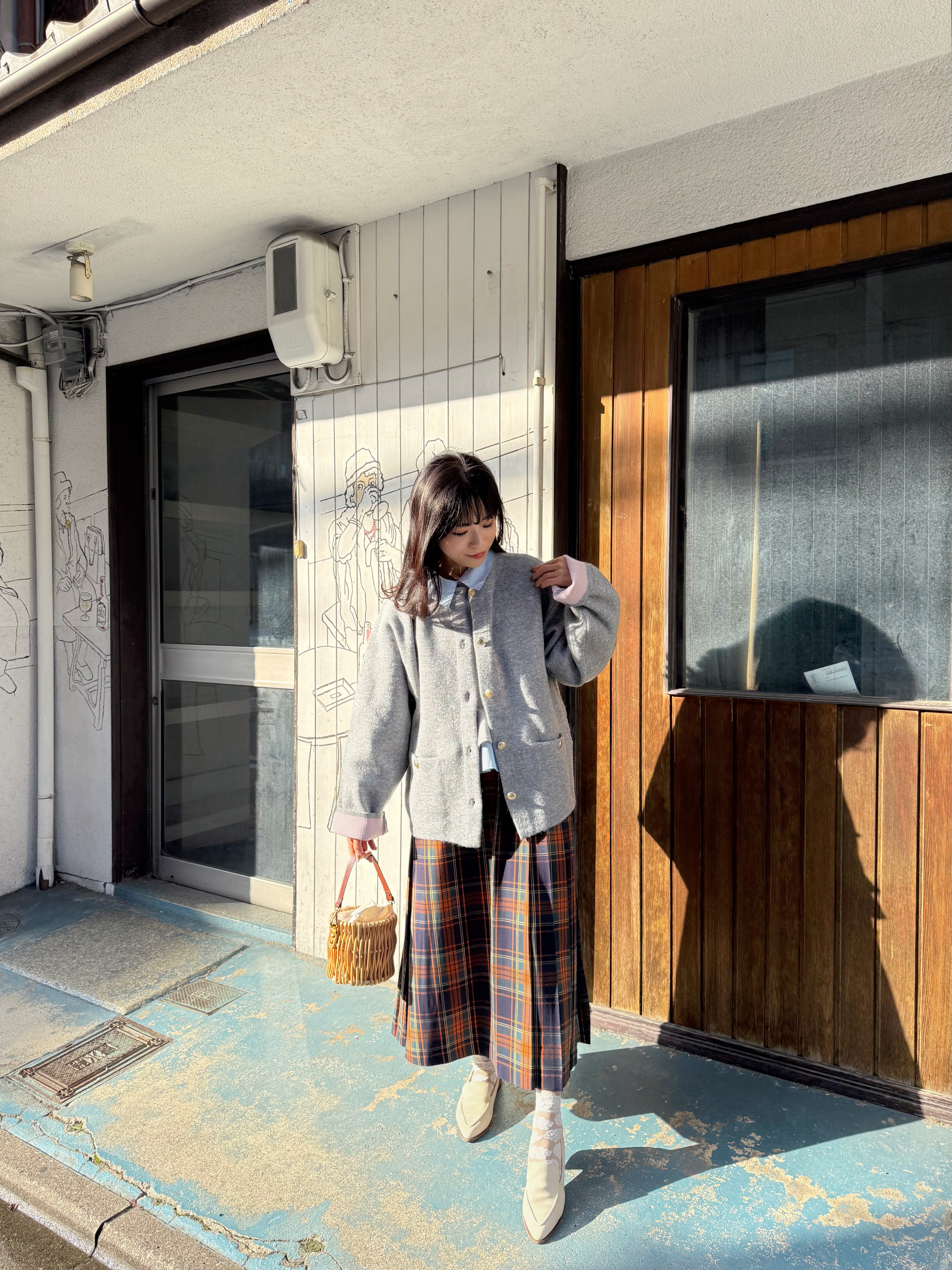 4色•拼色金扣中長款針織外套