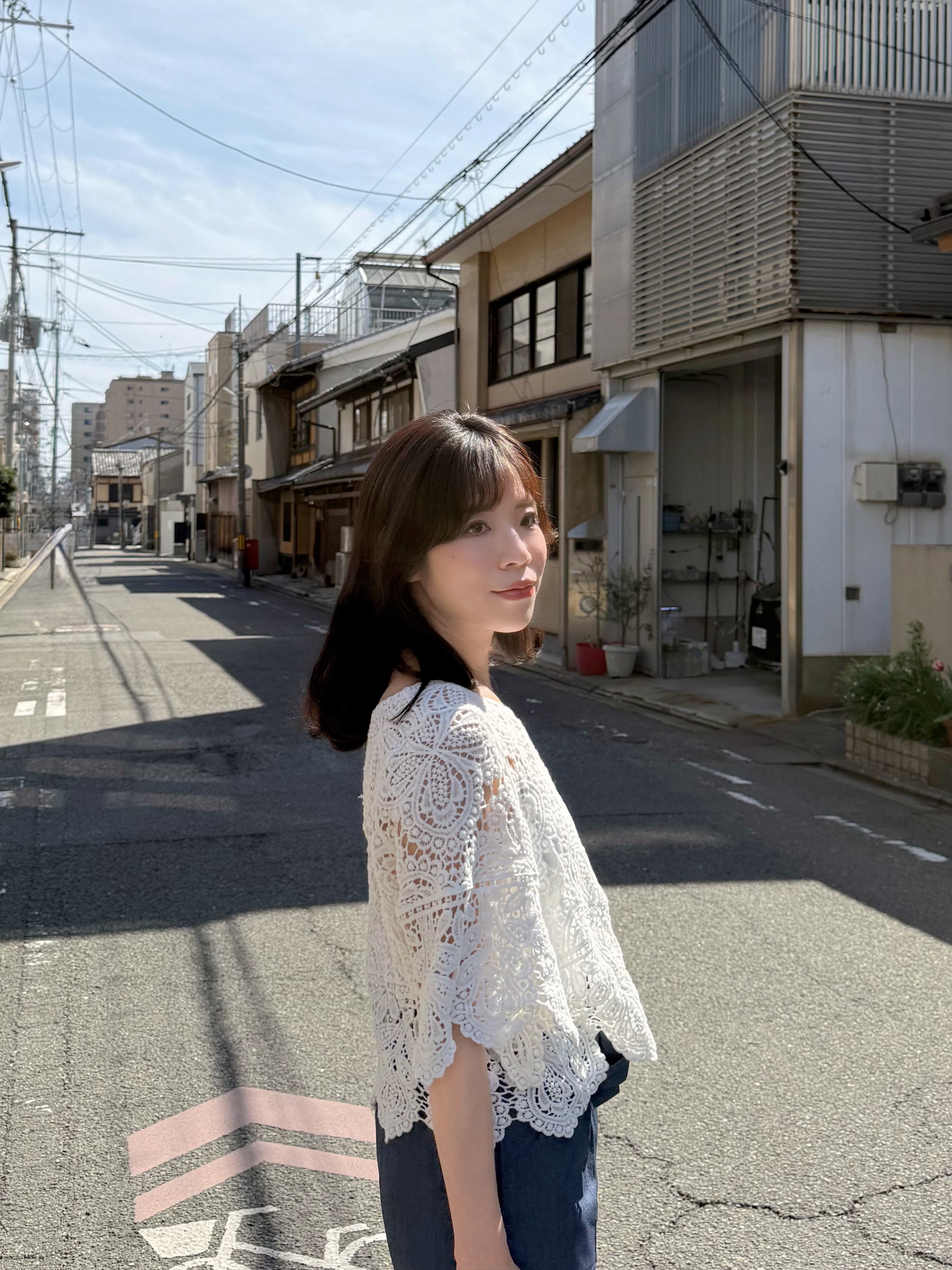 5分傘袖鏤空上衣