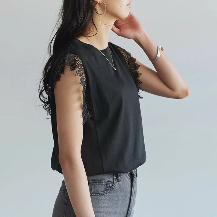 簡約lace袖拼Tee