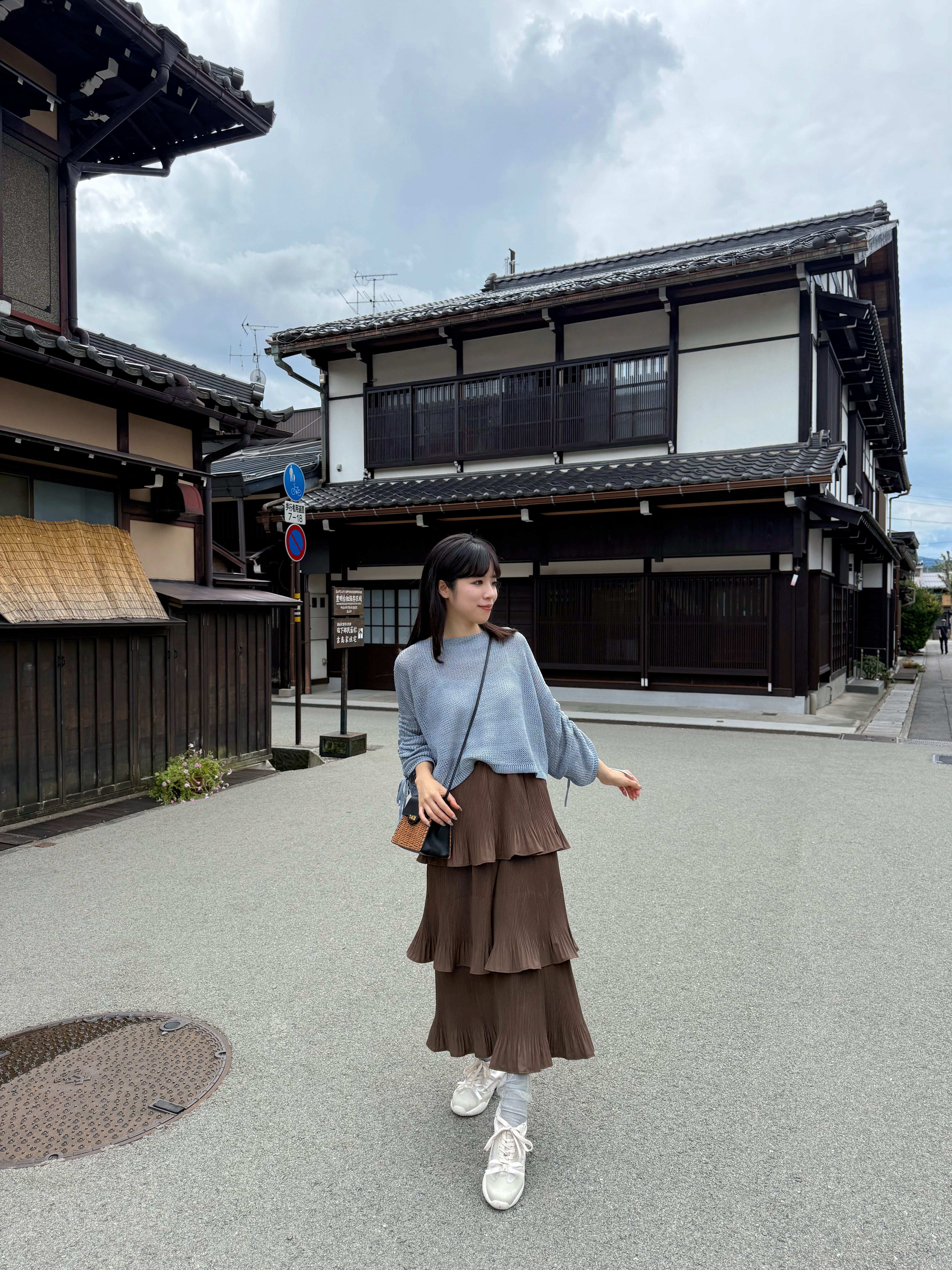 百褶波浪層次半身裙