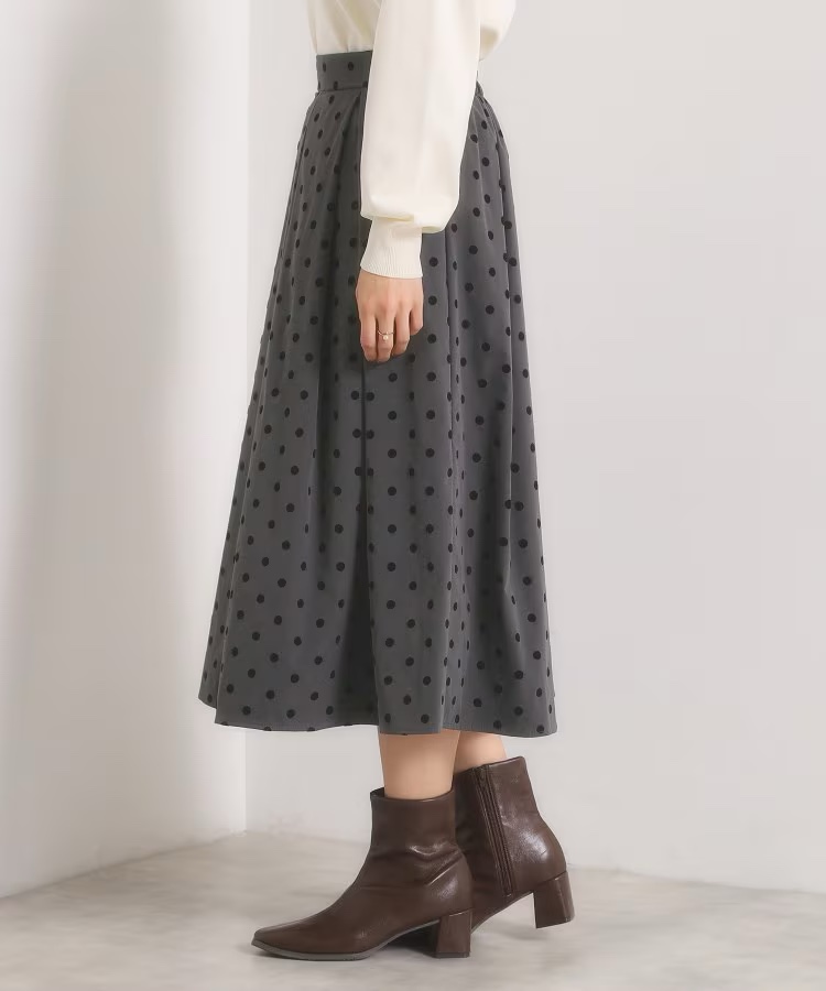 植絨波點A line半身裙