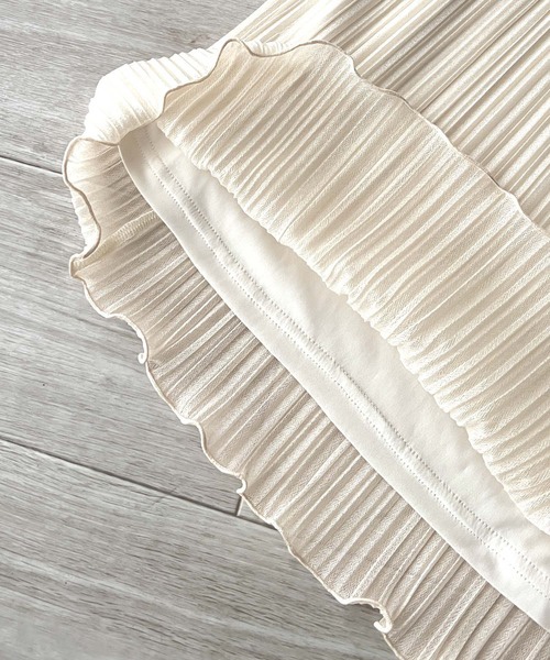 褶邊下襬圓光透明裙