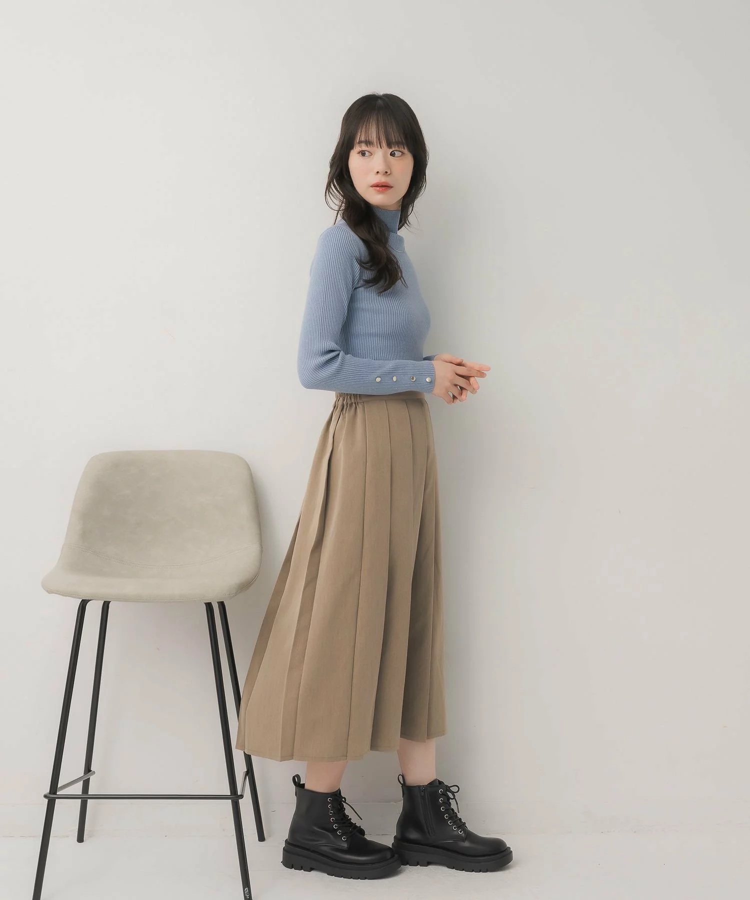 閃閃/ 淨色啞色扣閃閃企領針織