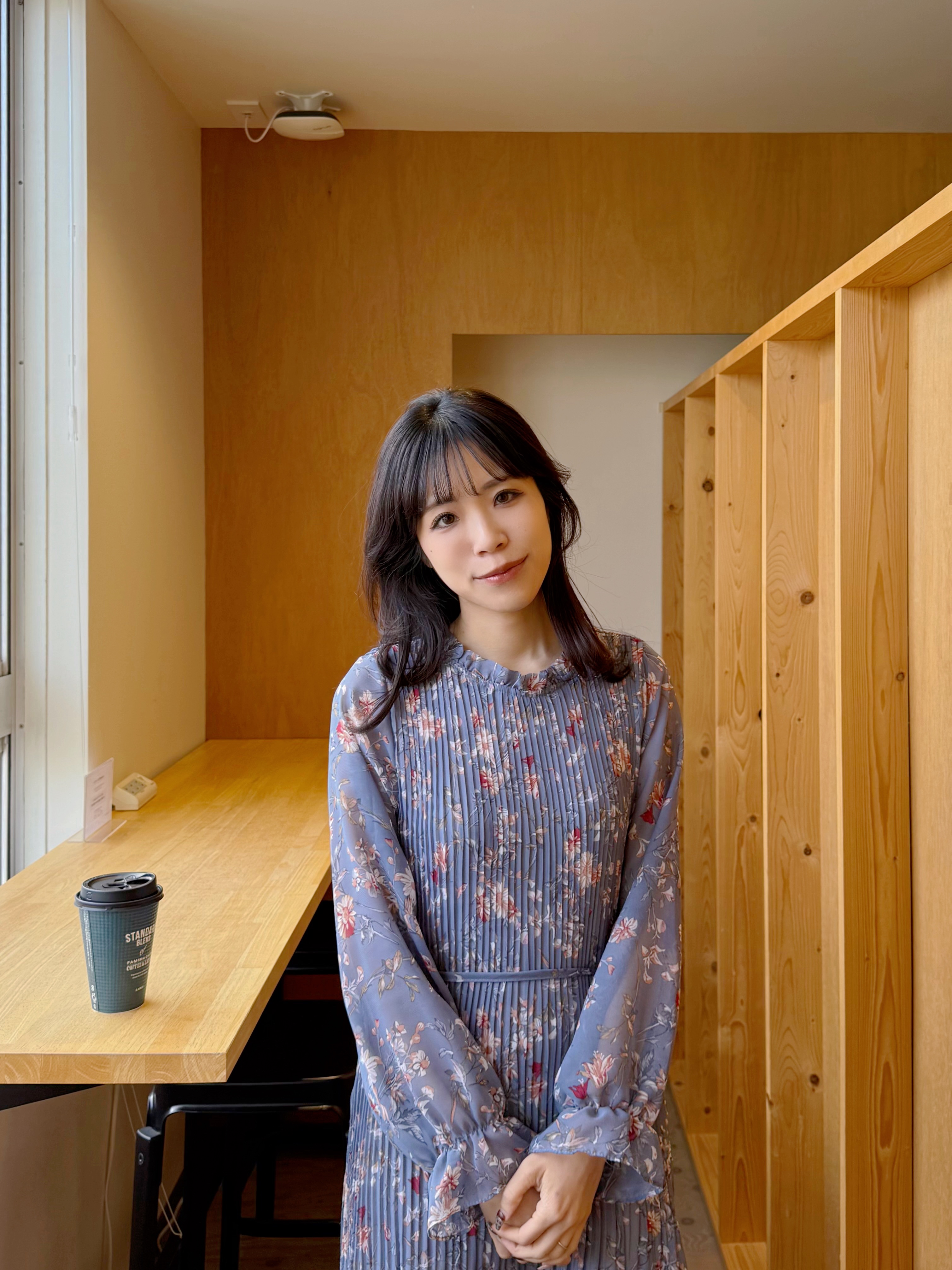 百褶印花雪紡蝴蝶結腰帶連身裙