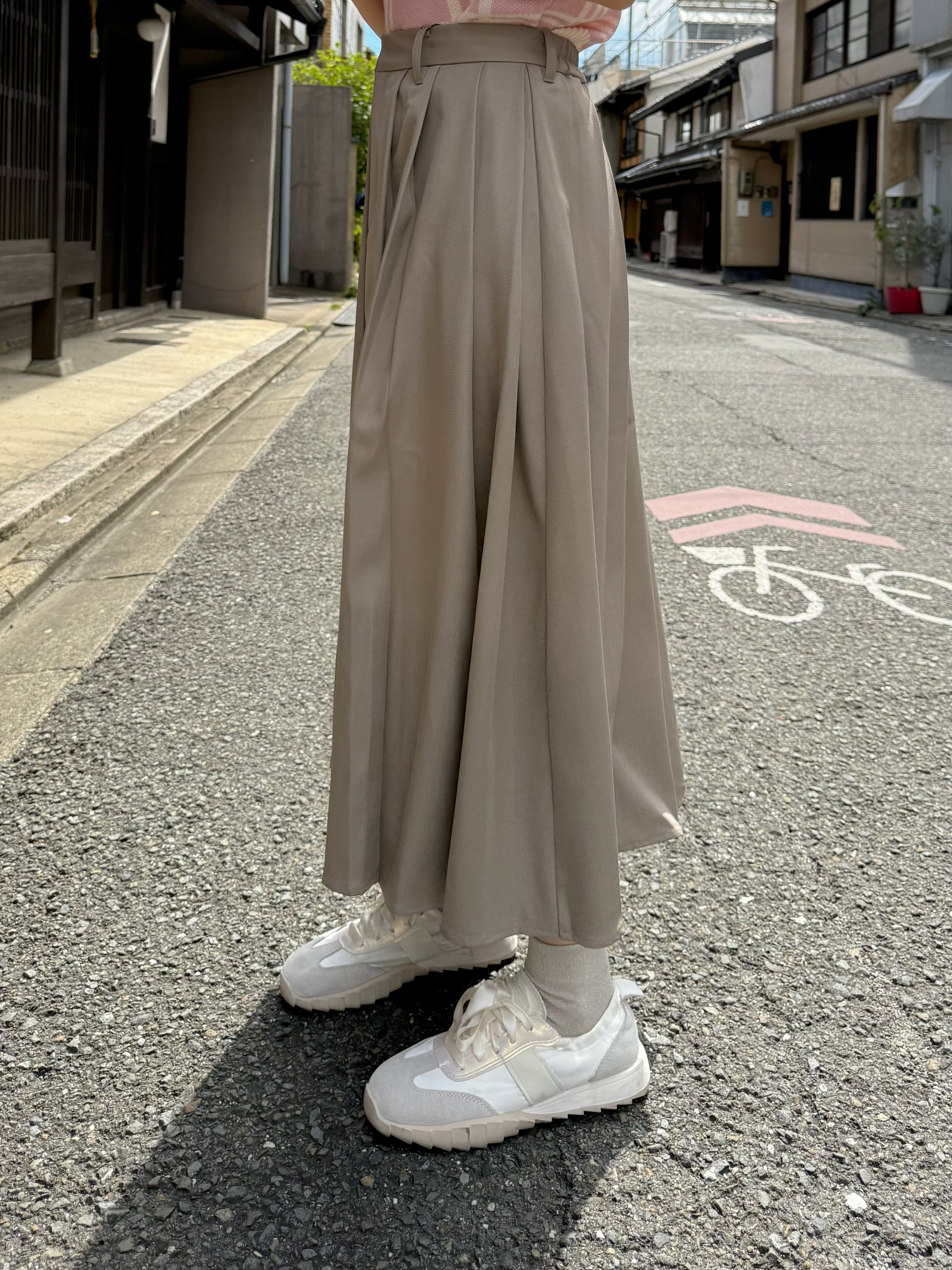 2色•大百褶橡筋腰半身裙