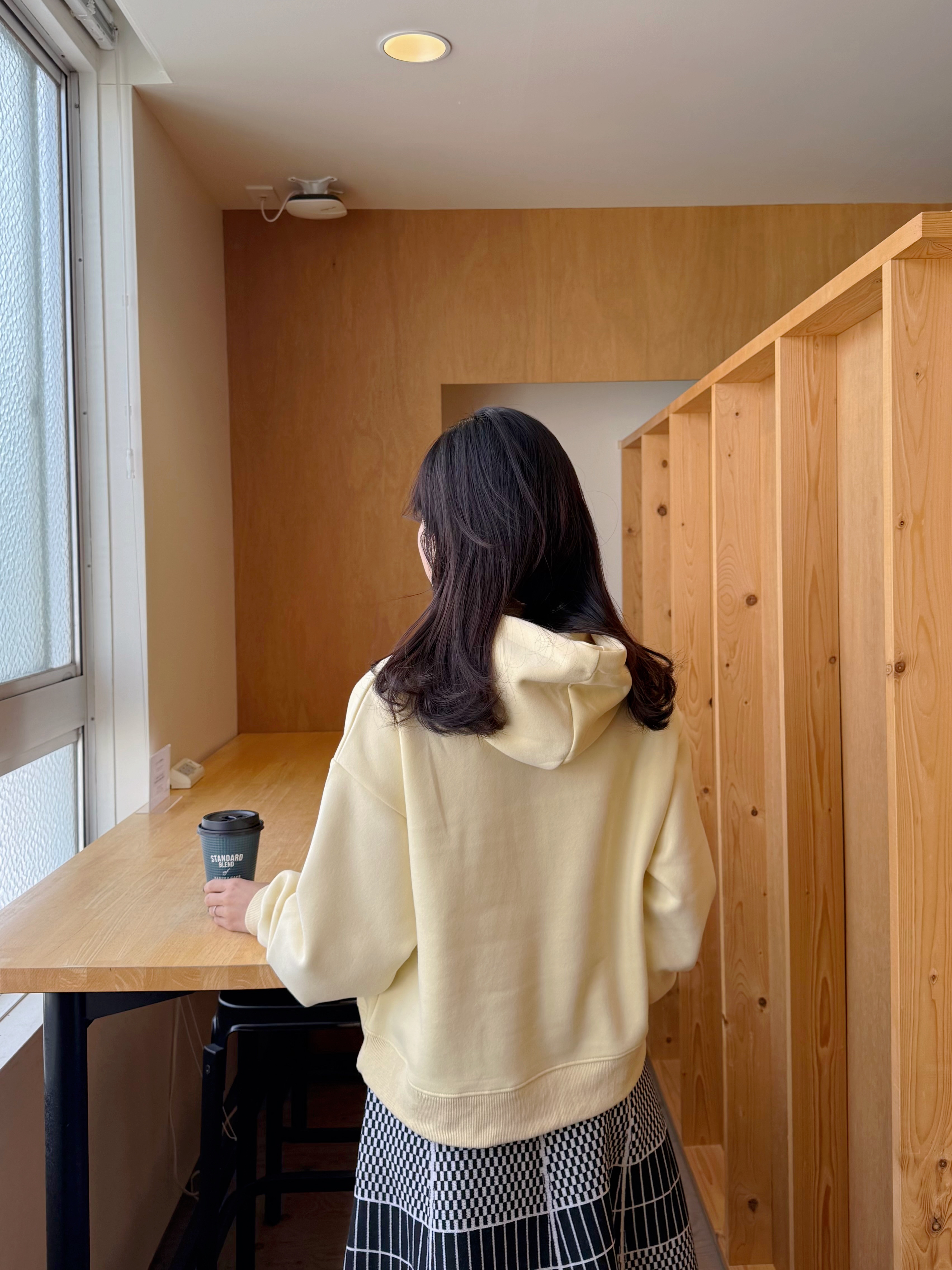 字母刺繡無加厚連帽衛衣