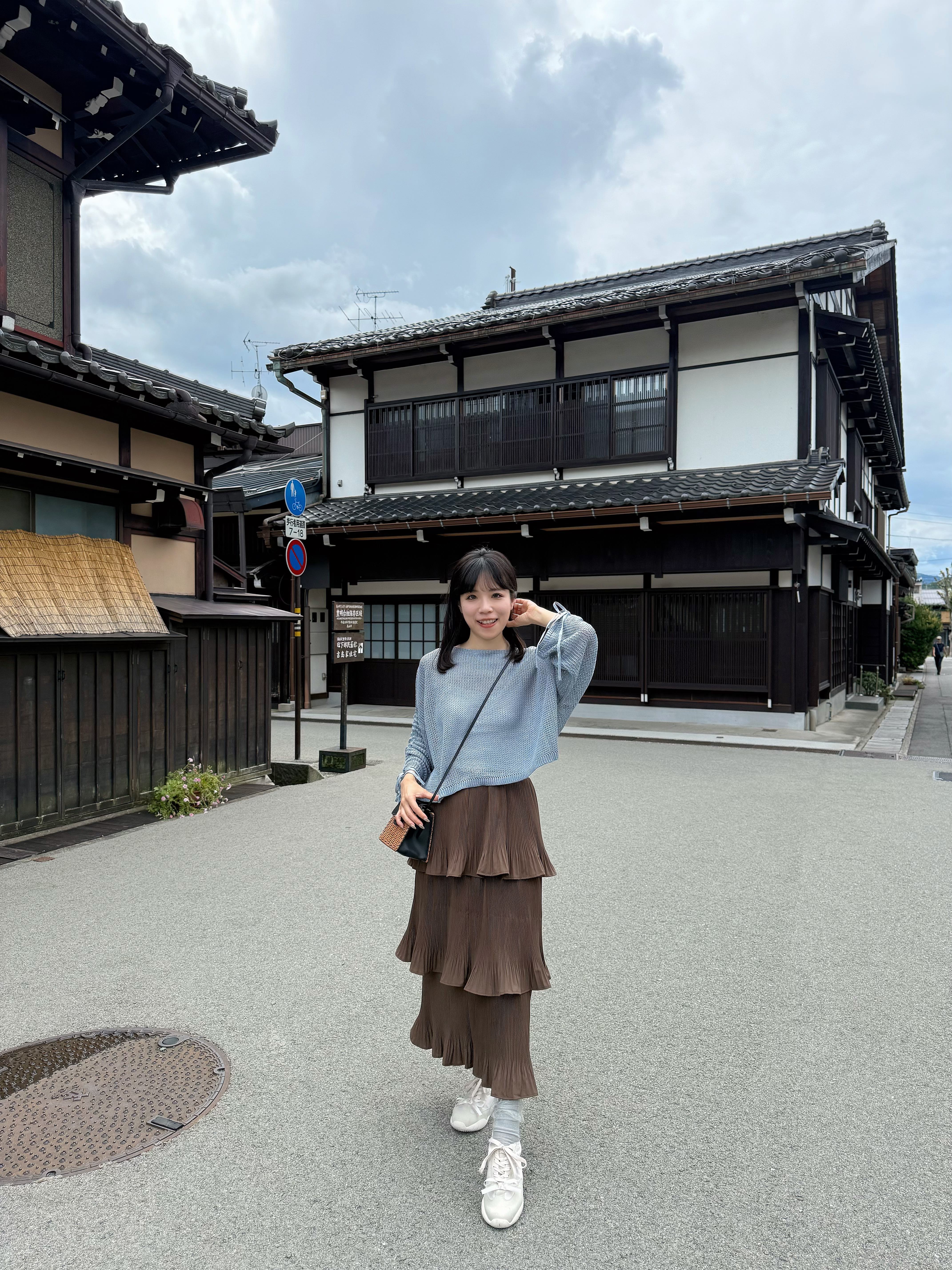 百褶波浪層次半身裙