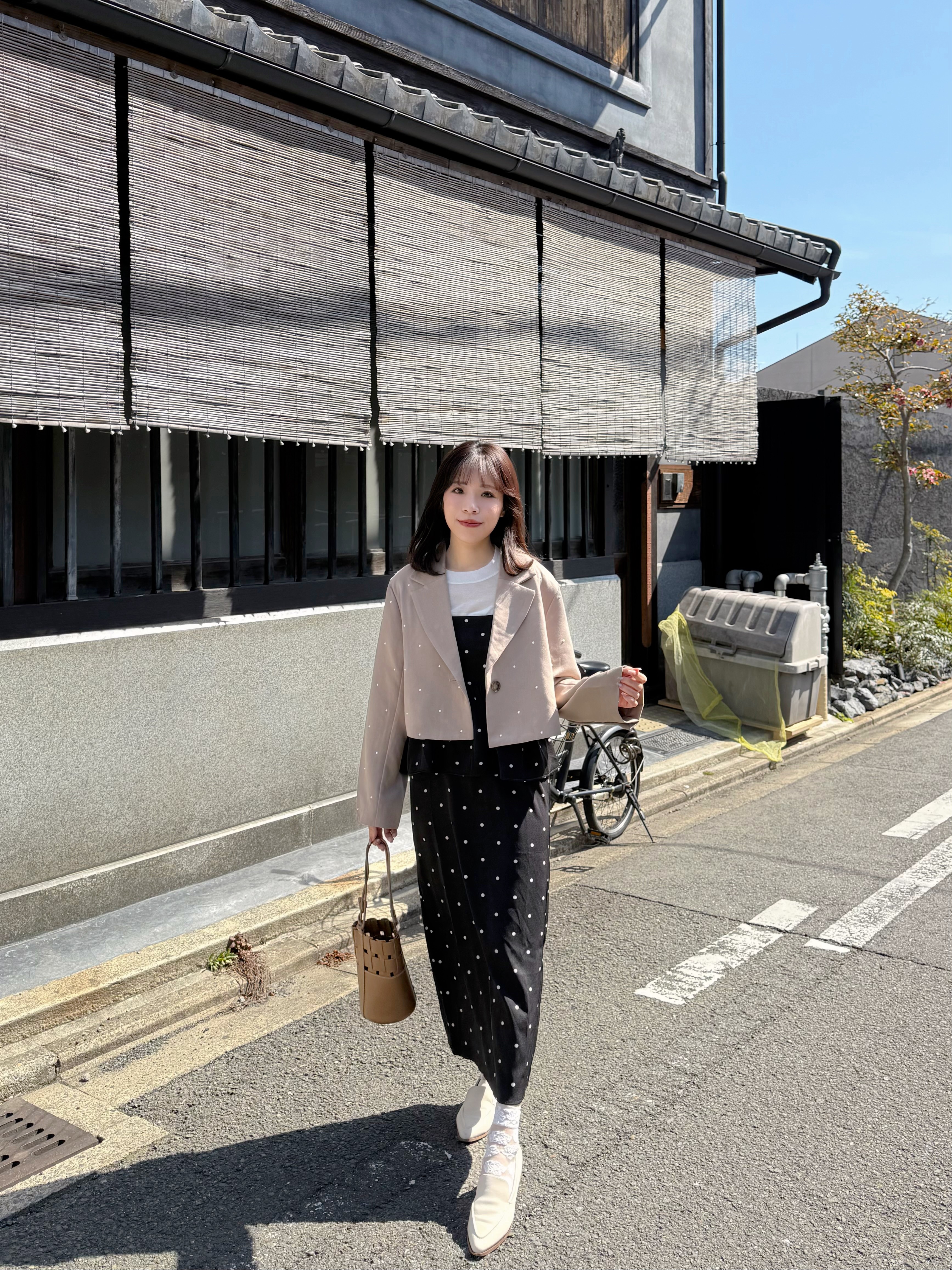 2色•珍珠點點短款西裝外套