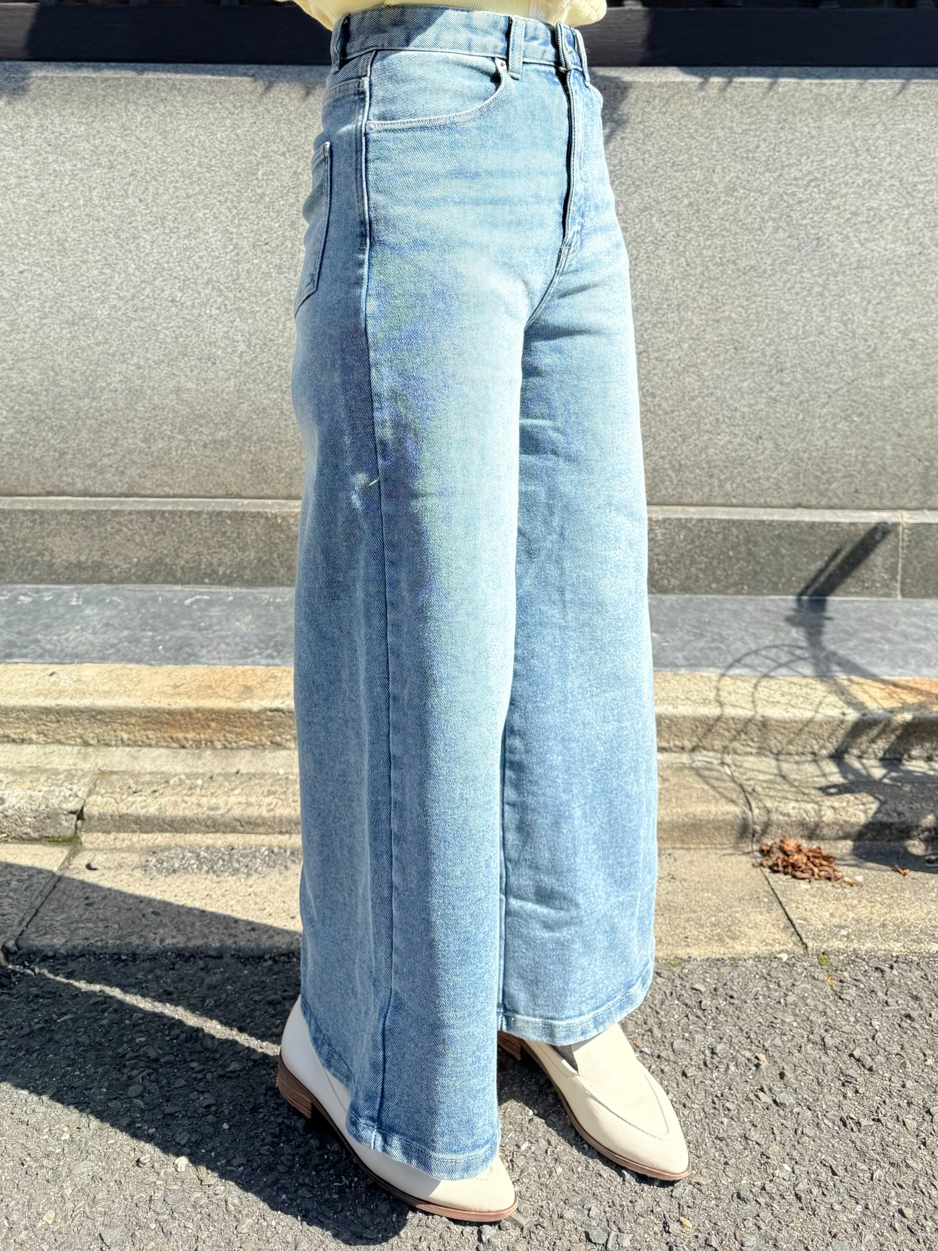 2色•闊腳洗水牛仔褲