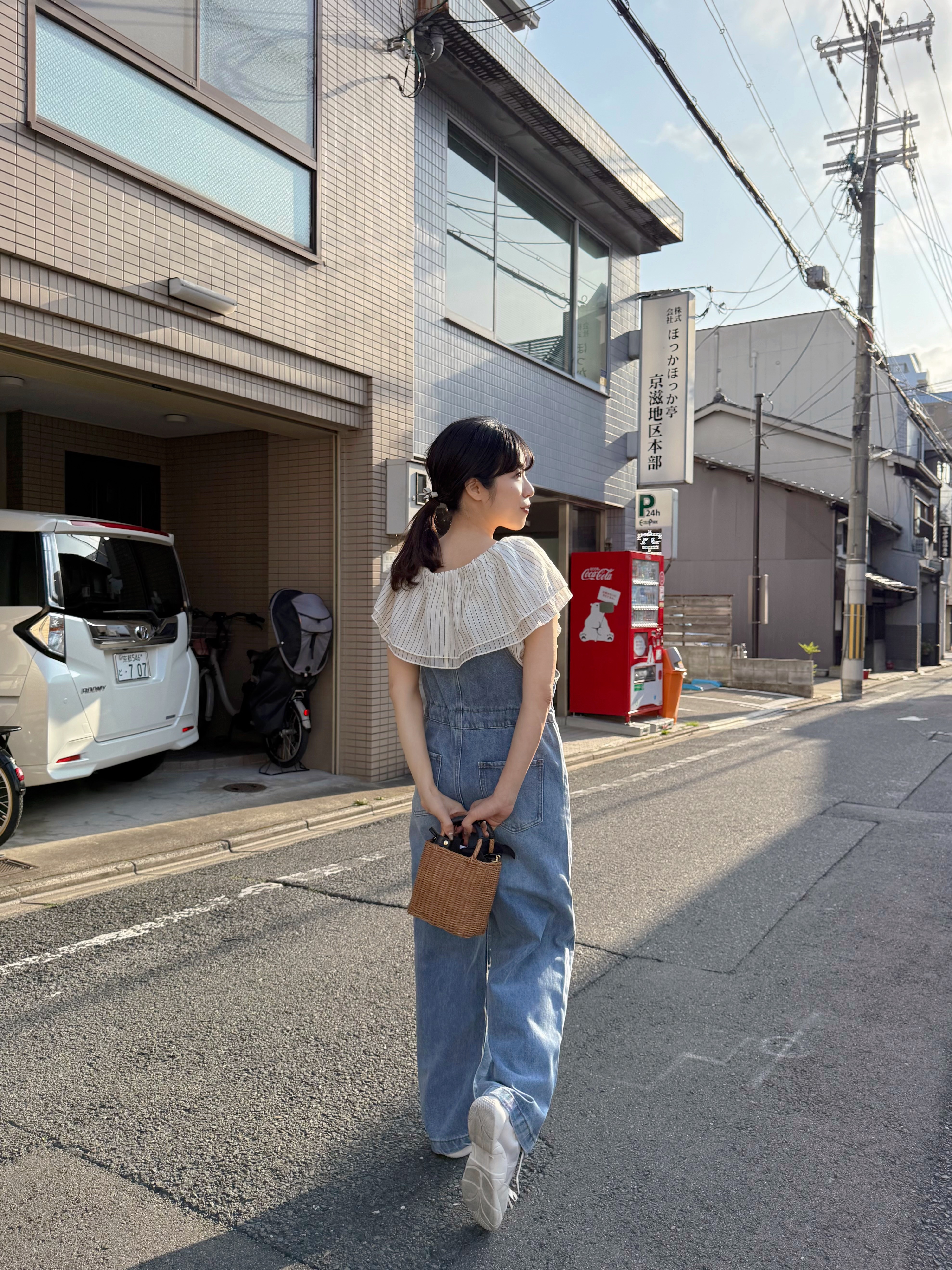 吊帶蝴蝶結腰牛仔連身褲