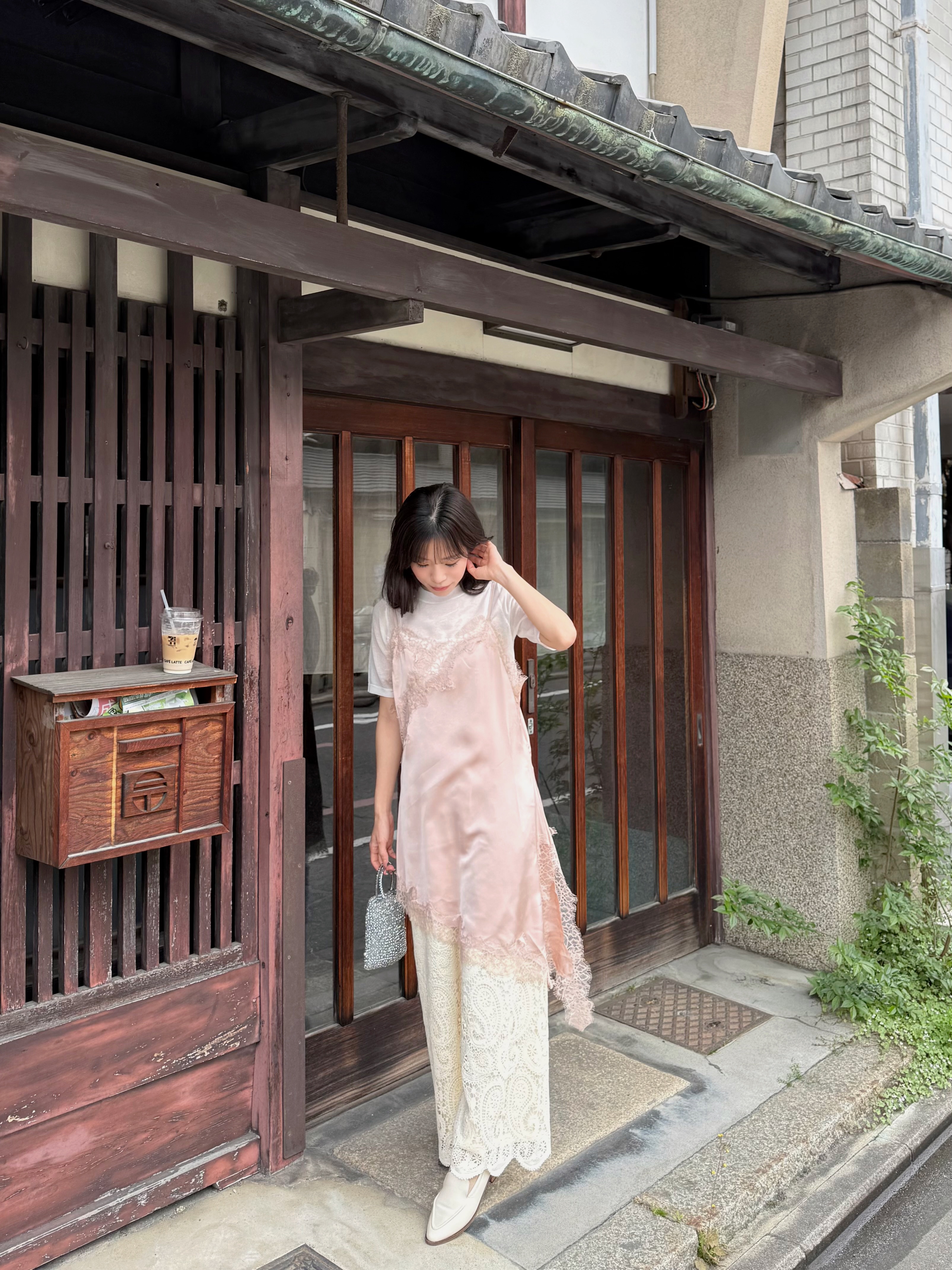 3色•蕾絲長款吊帶上衣