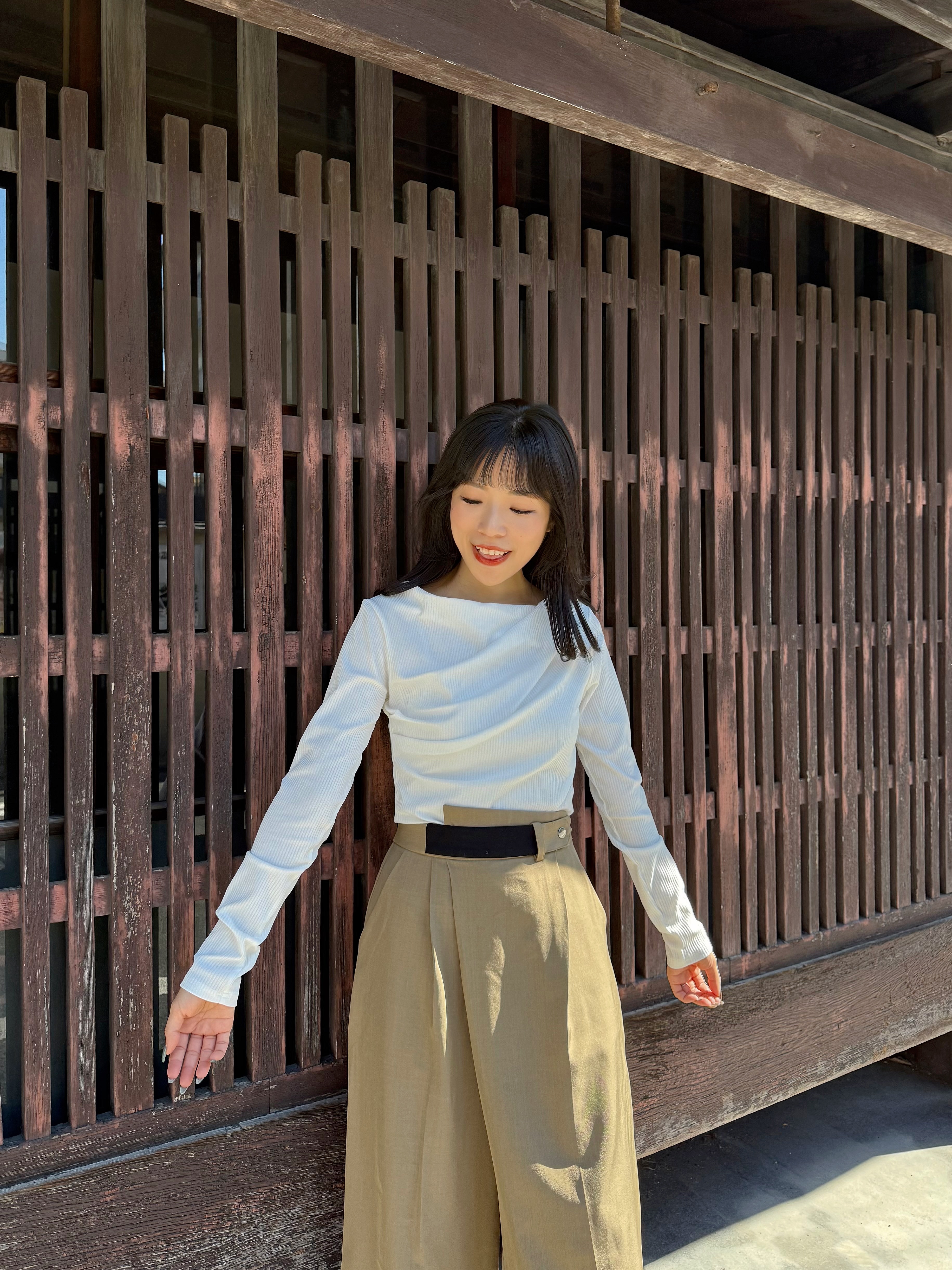 5色•不規則領長袖上衣