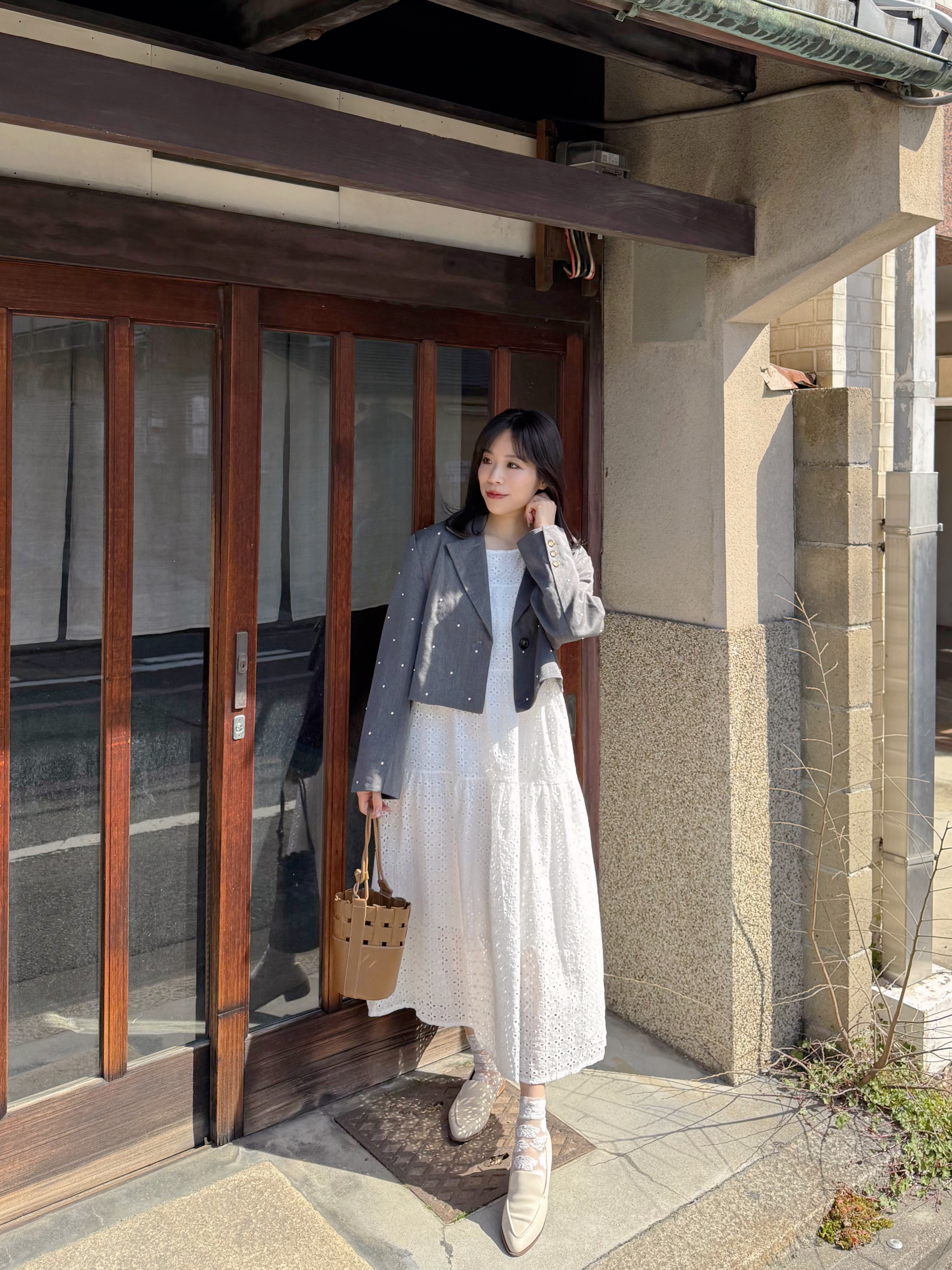 2色•珍珠點點短款西裝外套