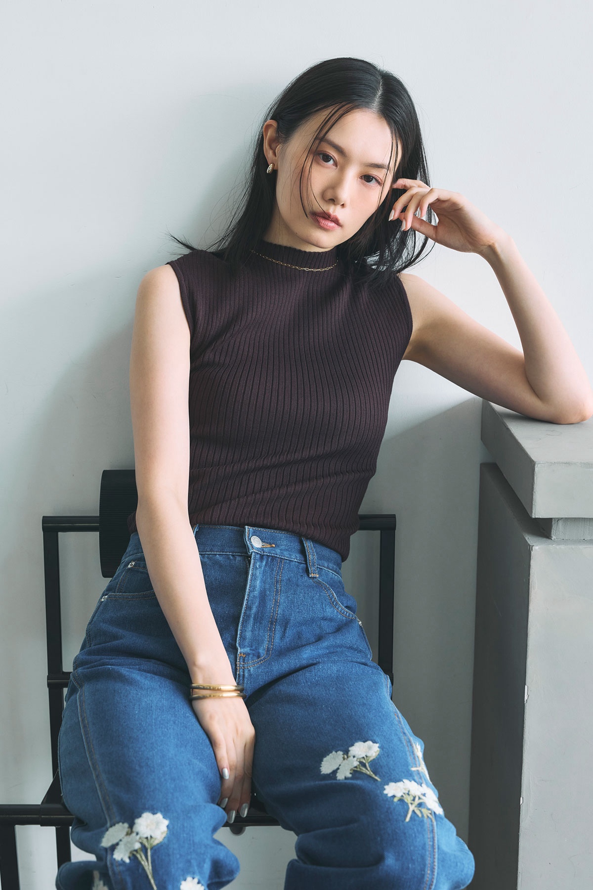 刺繡花闊腳修腳牛仔褲