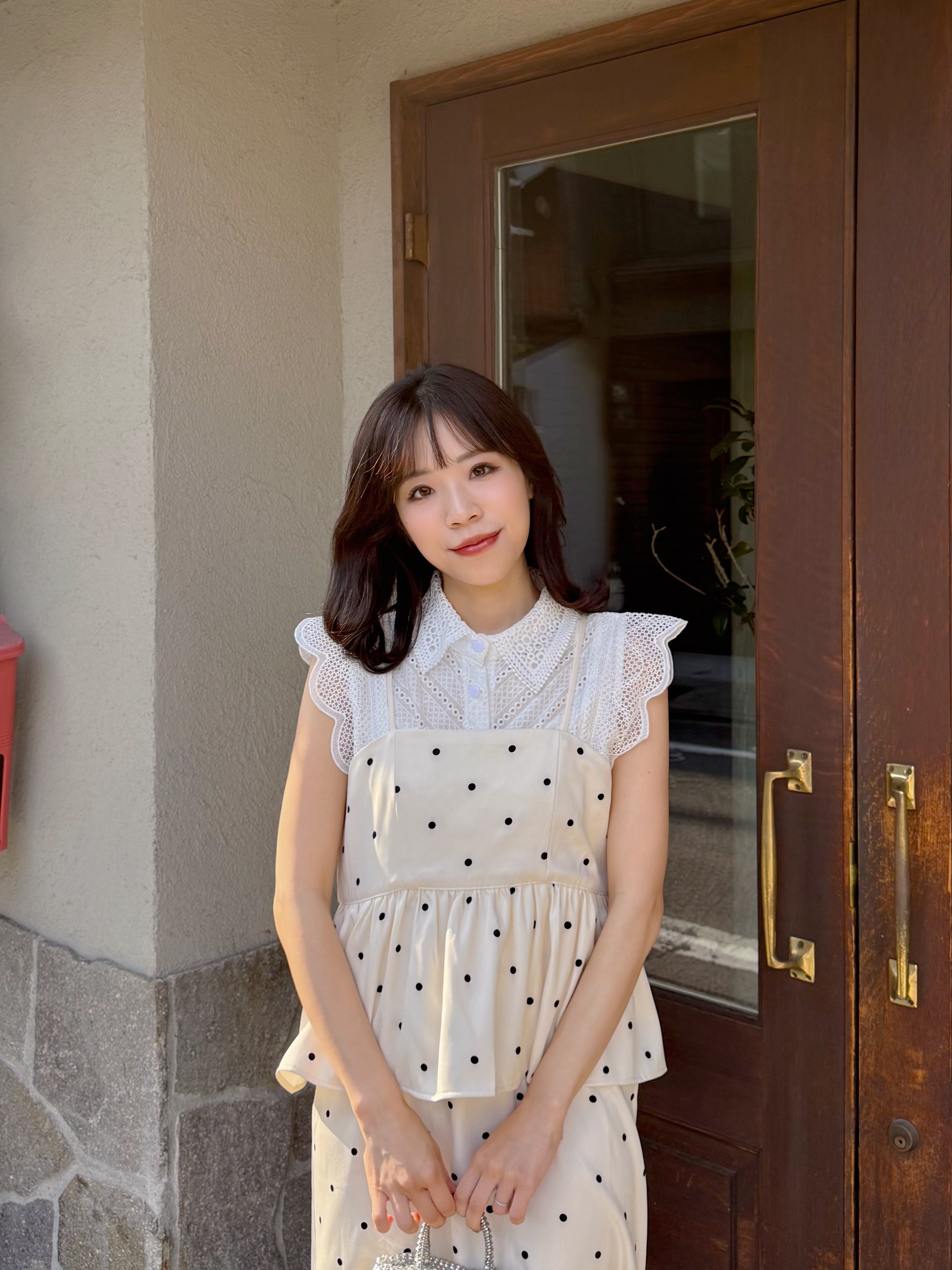 刺繡蕾絲恤衫背心