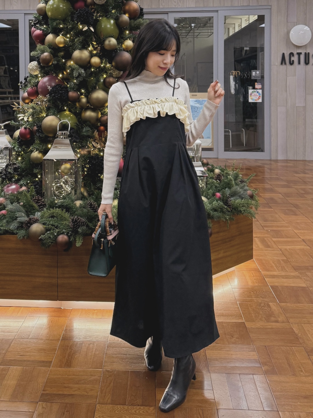 波浪抹胸吊帶連身裙