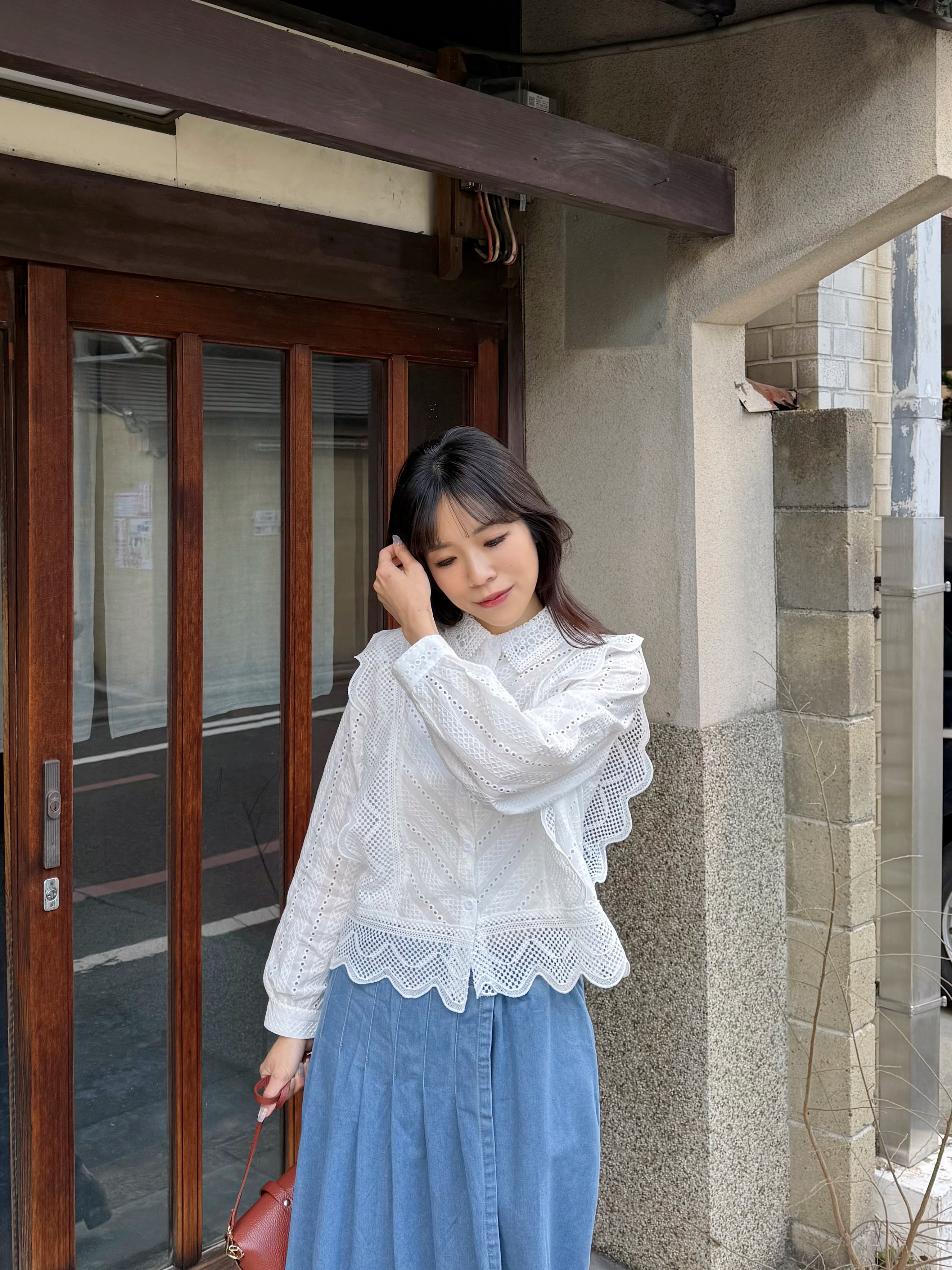 鏤空刺繡純綿恤衫