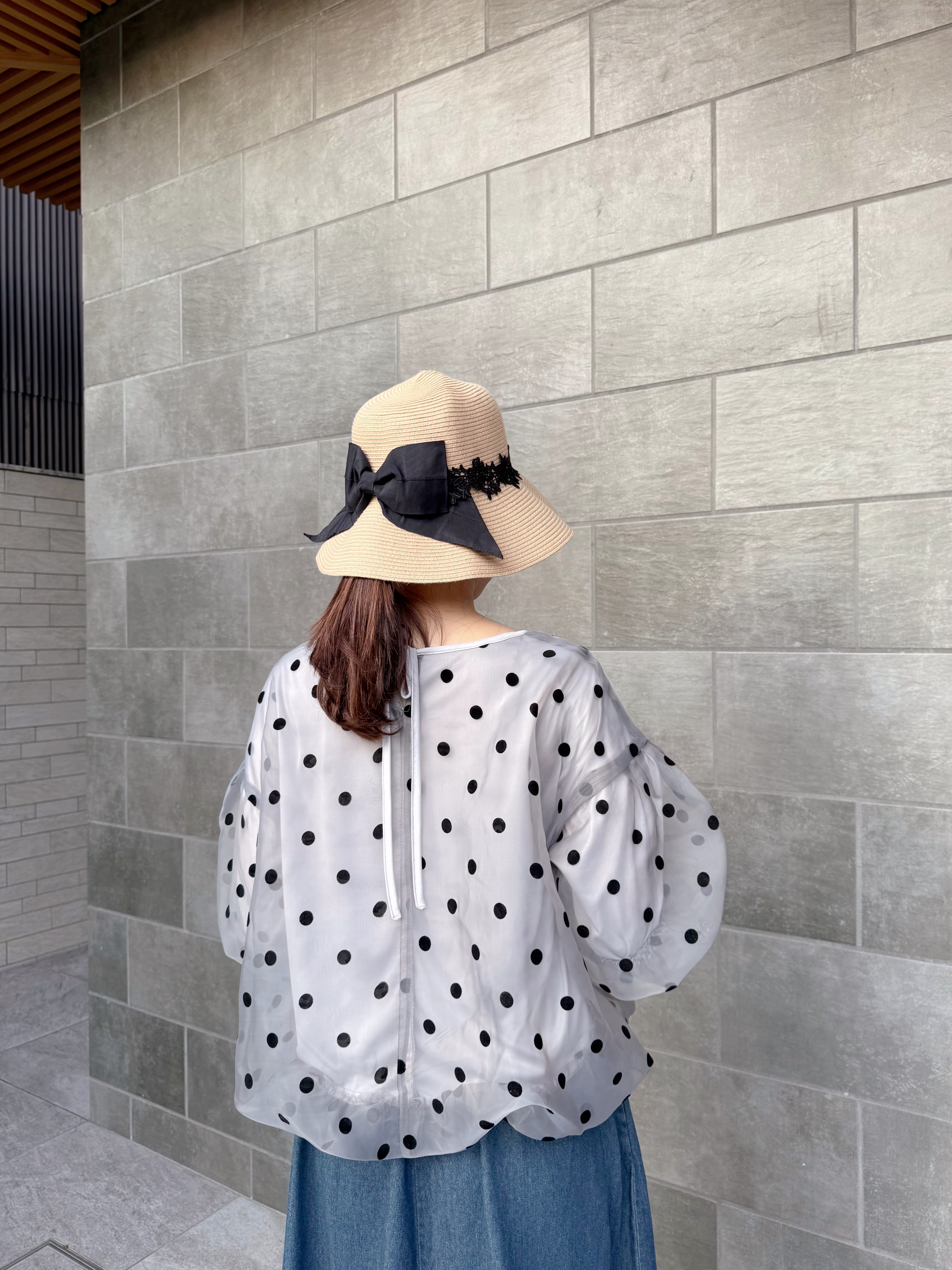 泡泡袖波點雪紡上衣