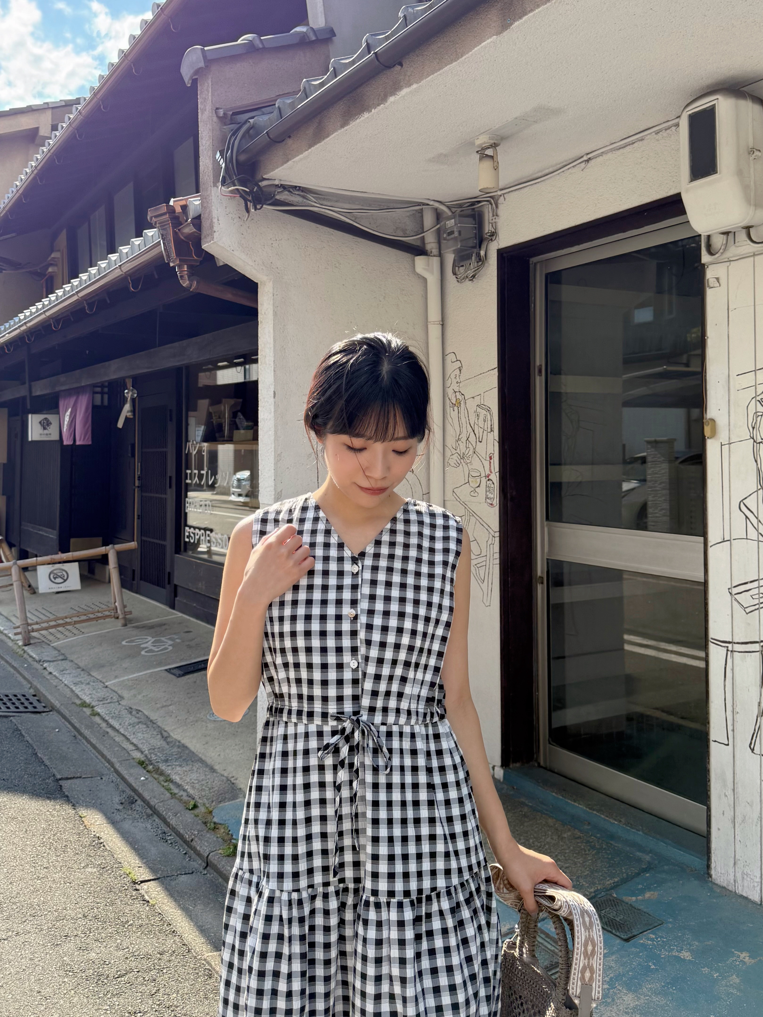 V領格仔背心雪紡連身裙