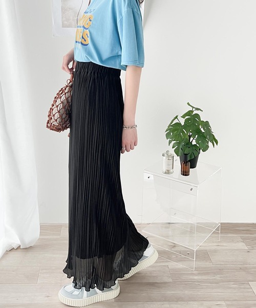 褶邊下襬圓光透明裙