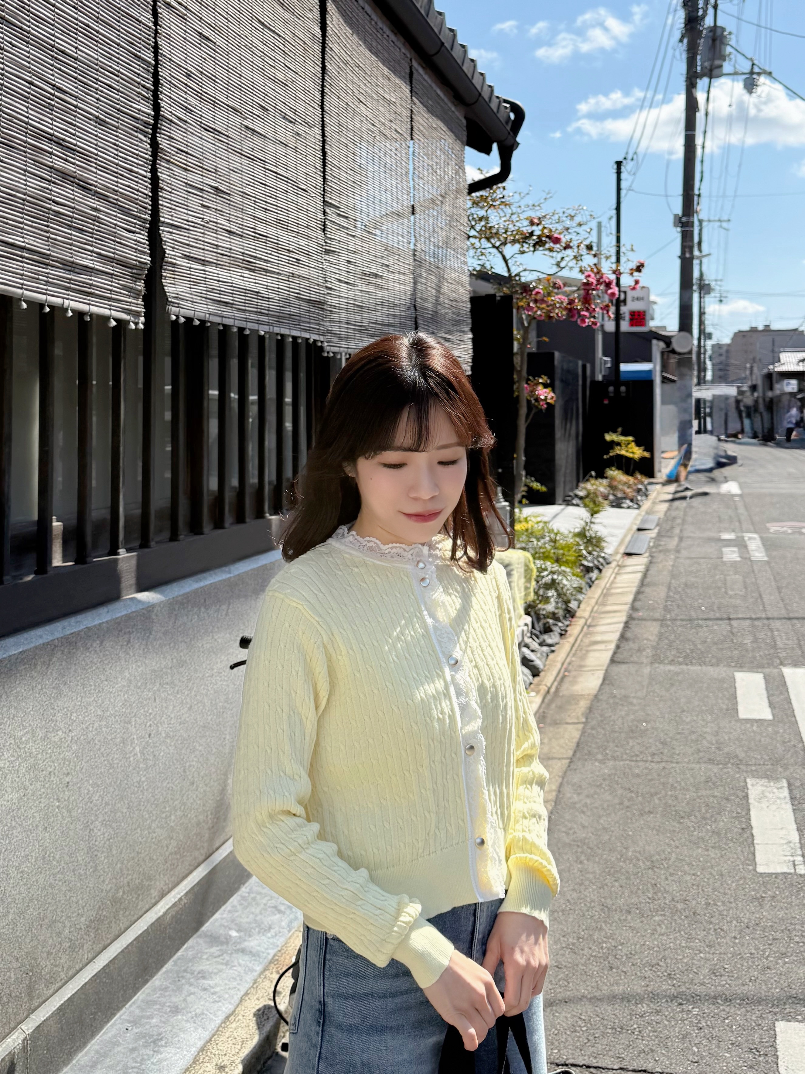 3色•蕾絲企領麻花針織外套