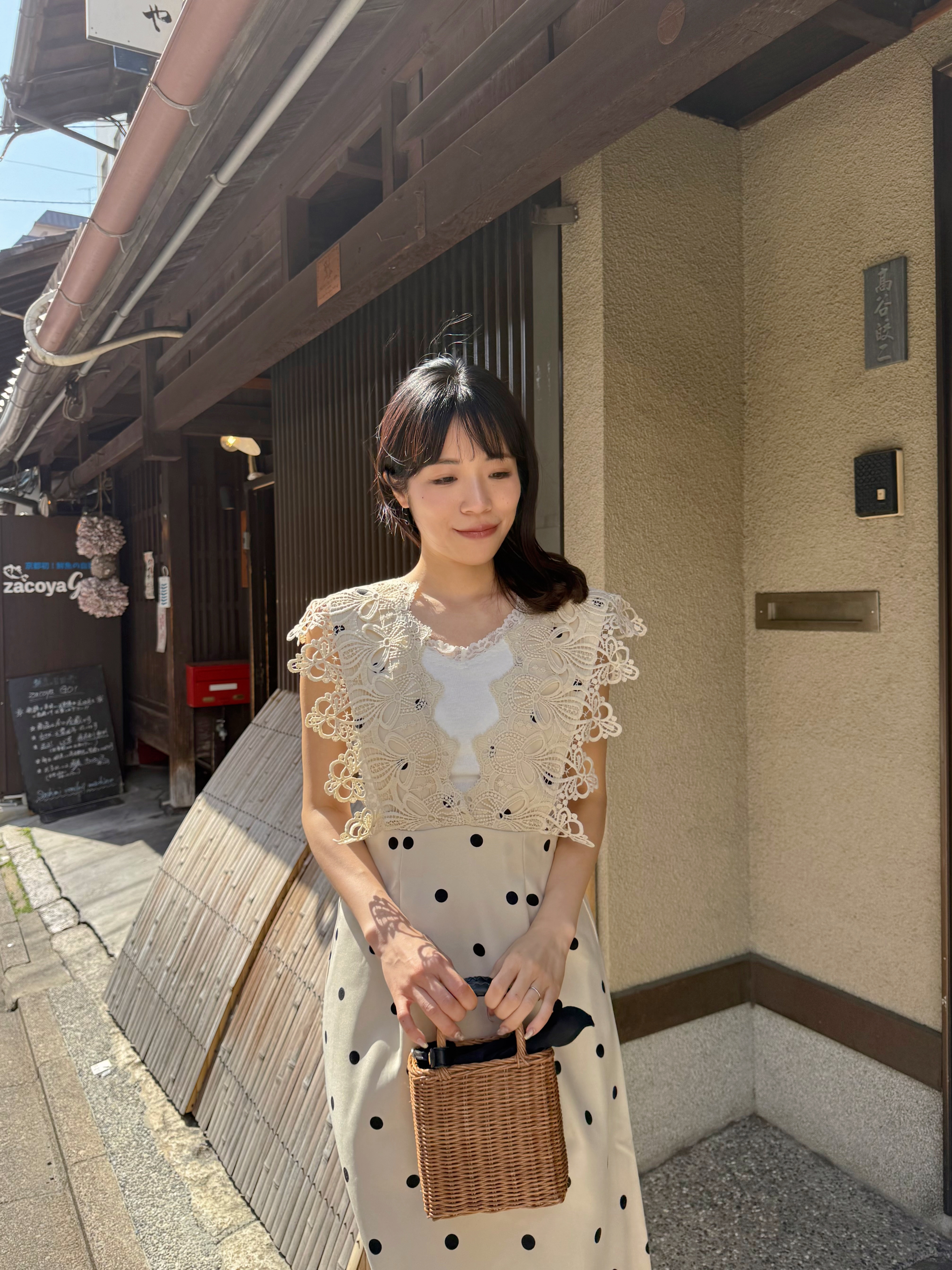 蕾絲波點背心連身裙