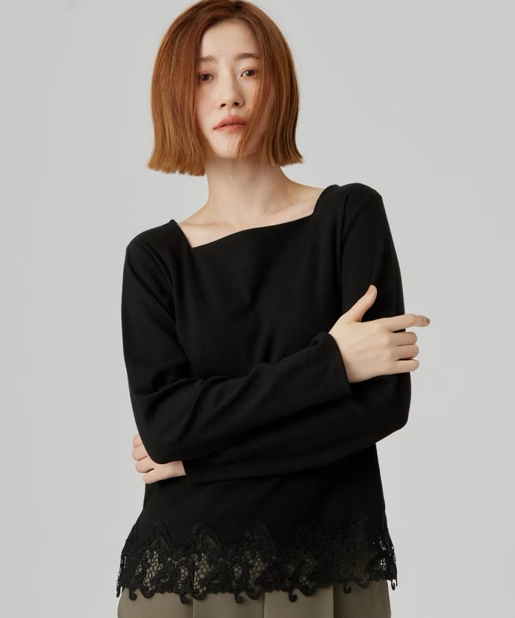 3色•M-3L•下擺蕾絲方領上衣