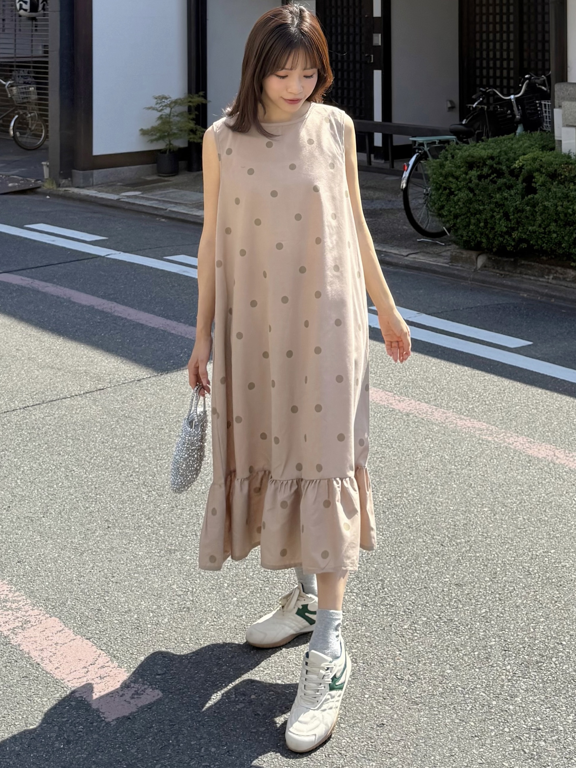 波浪擺波點背心連身裙