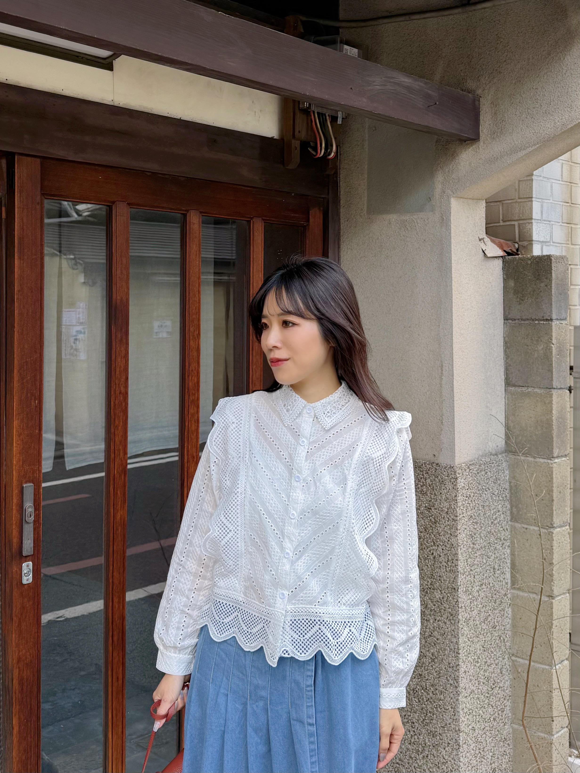 鏤空刺繡純綿恤衫