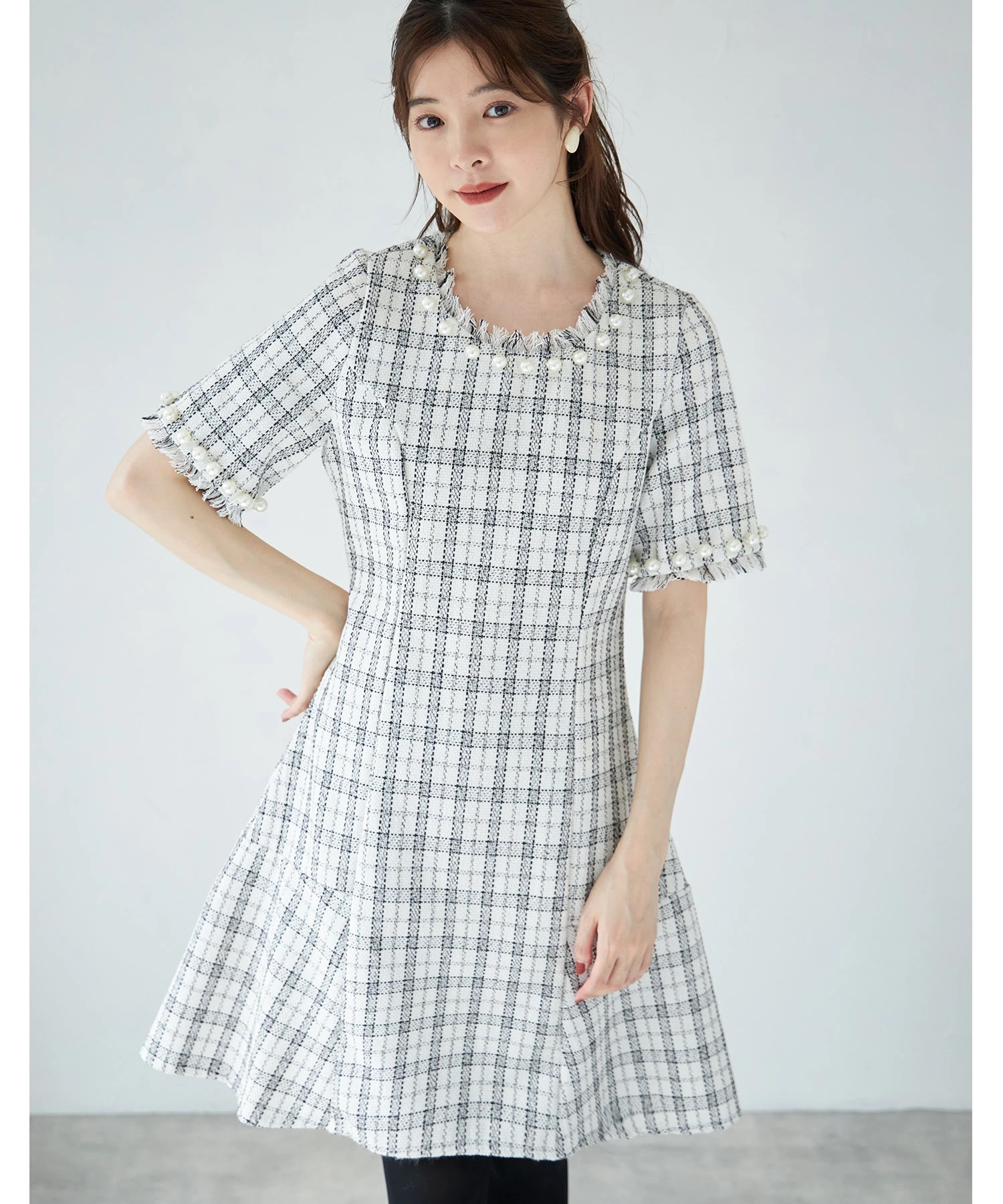 珍珠領Tweed料連身裙