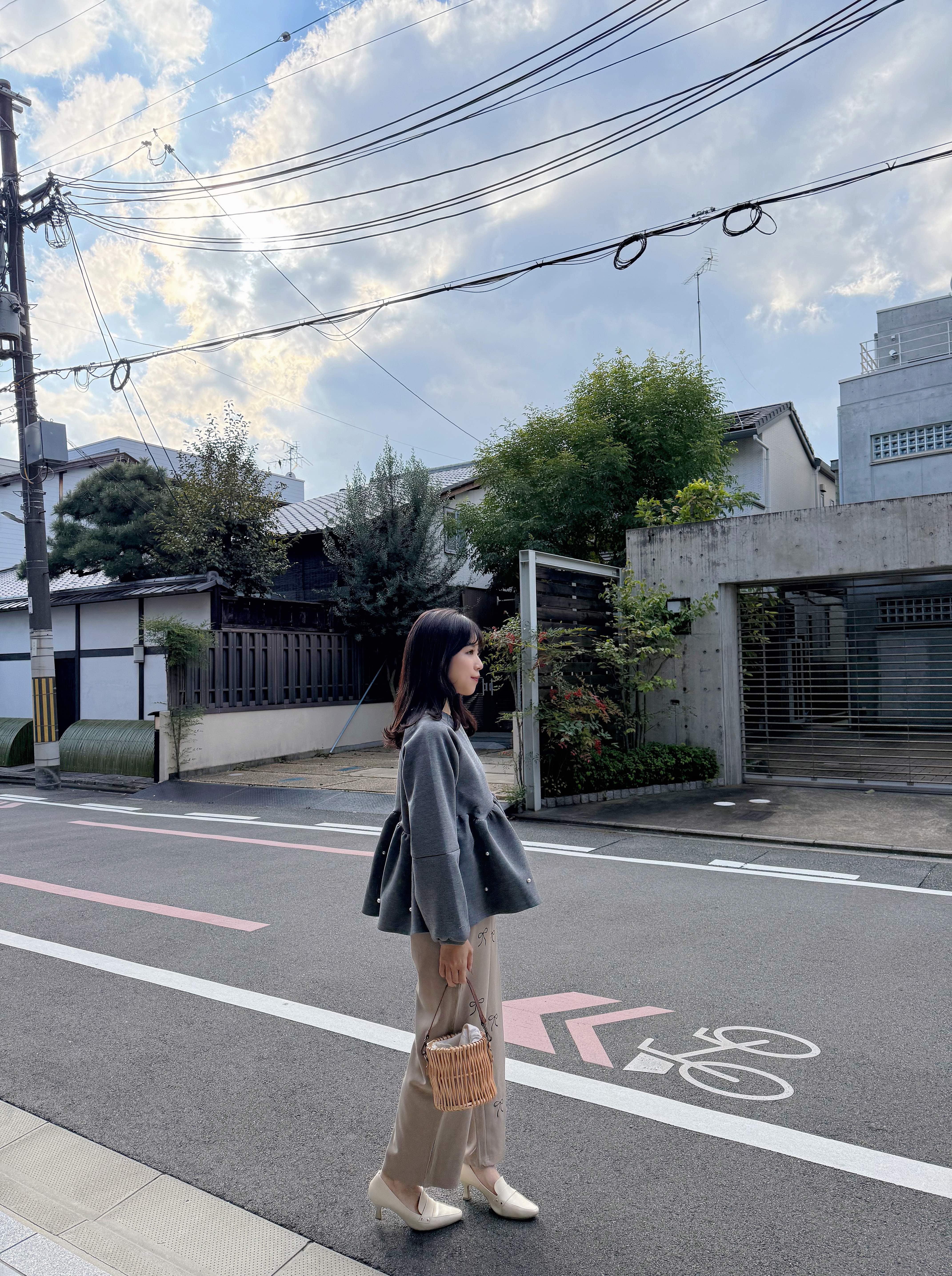 蝴蝶結刺繡雪紡直腳褲