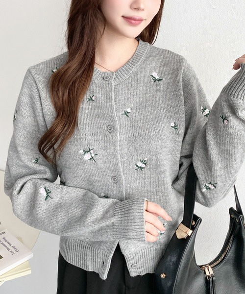 3色•M-L碼•花卉刺繡針織外套