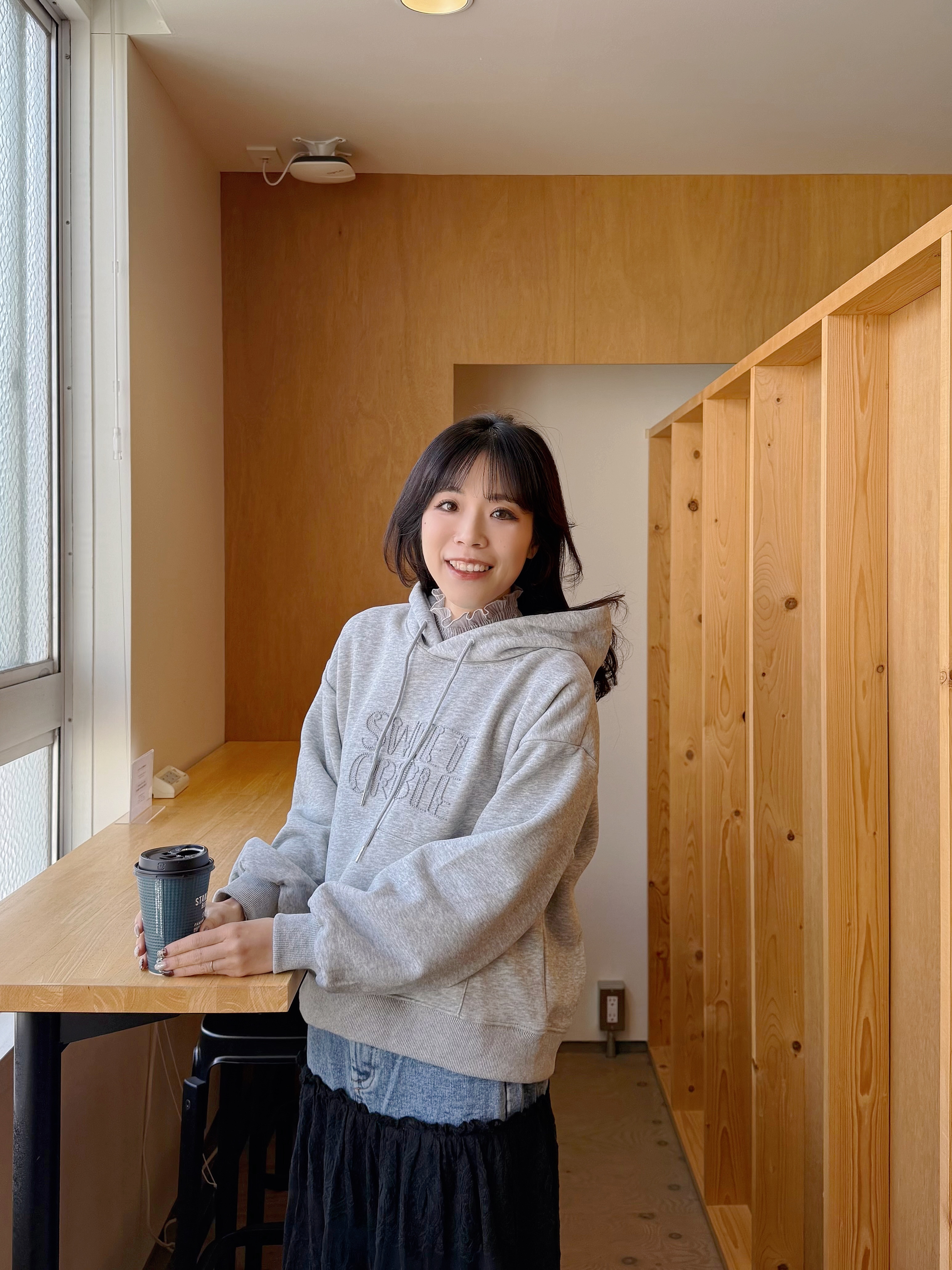 字母刺繡無加厚連帽衛衣