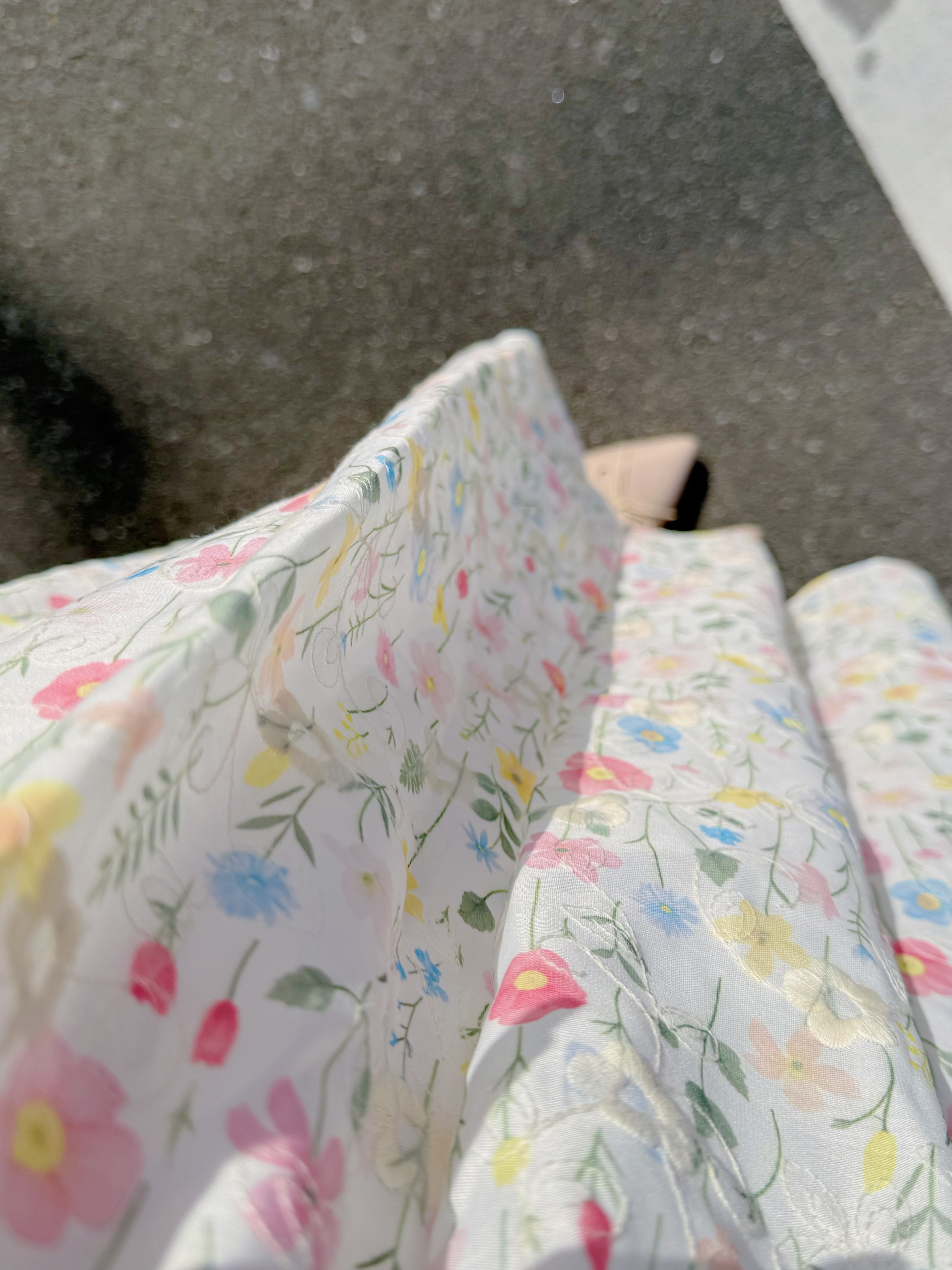 水彩花蕾絲刺繡半身裙