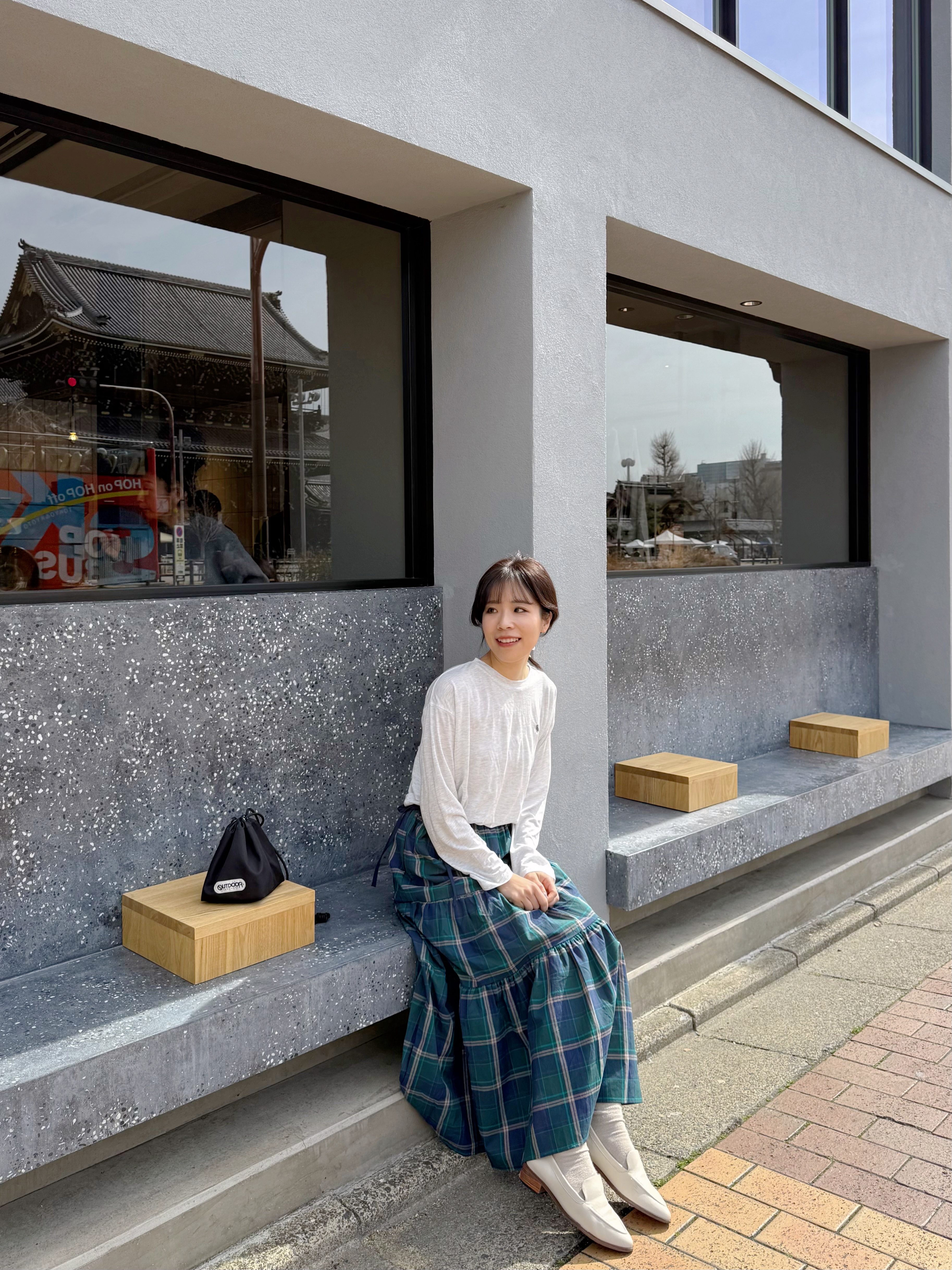 6色•Polo薄款刺繡Logo Tee