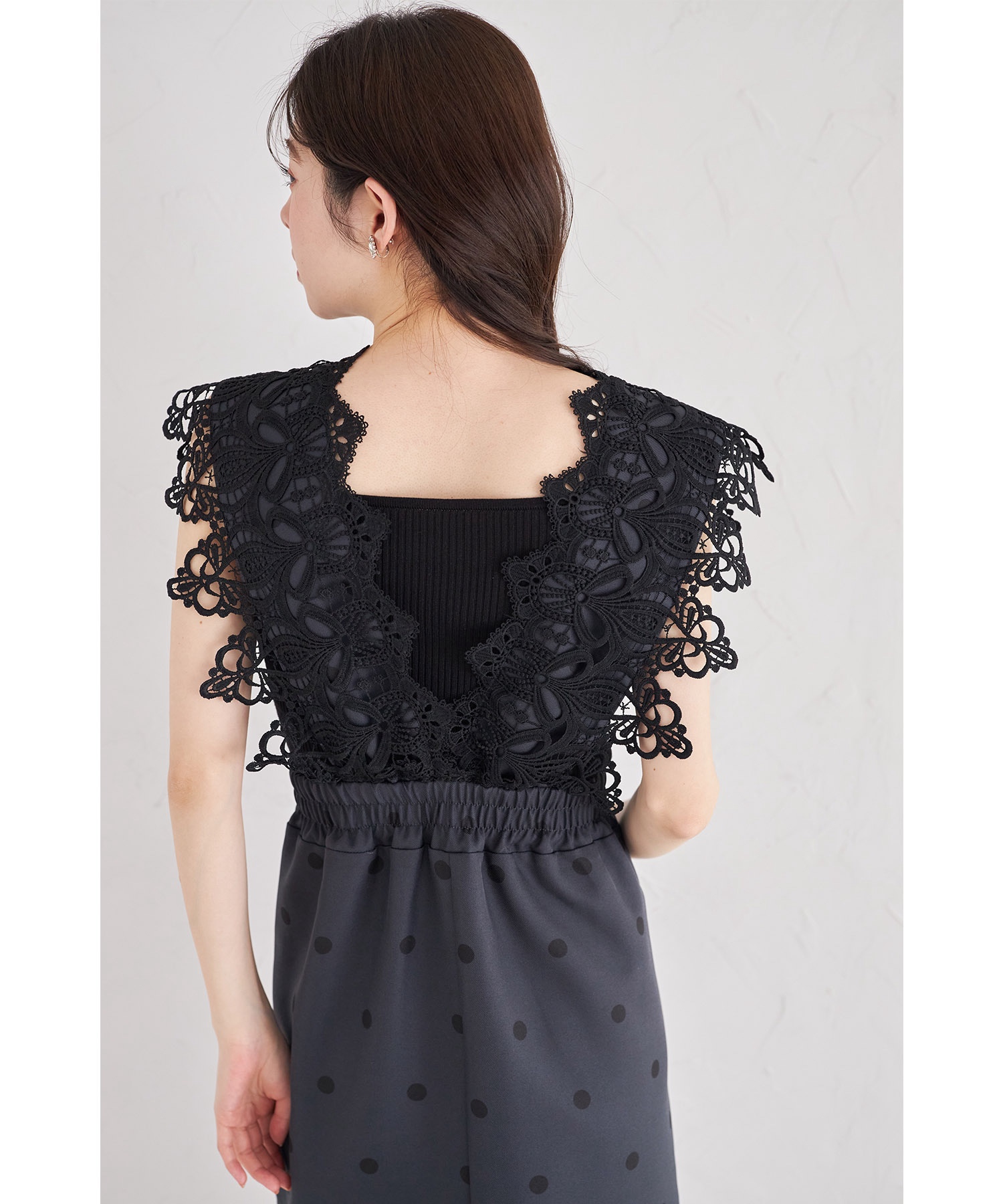 蕾絲波點背心連身裙