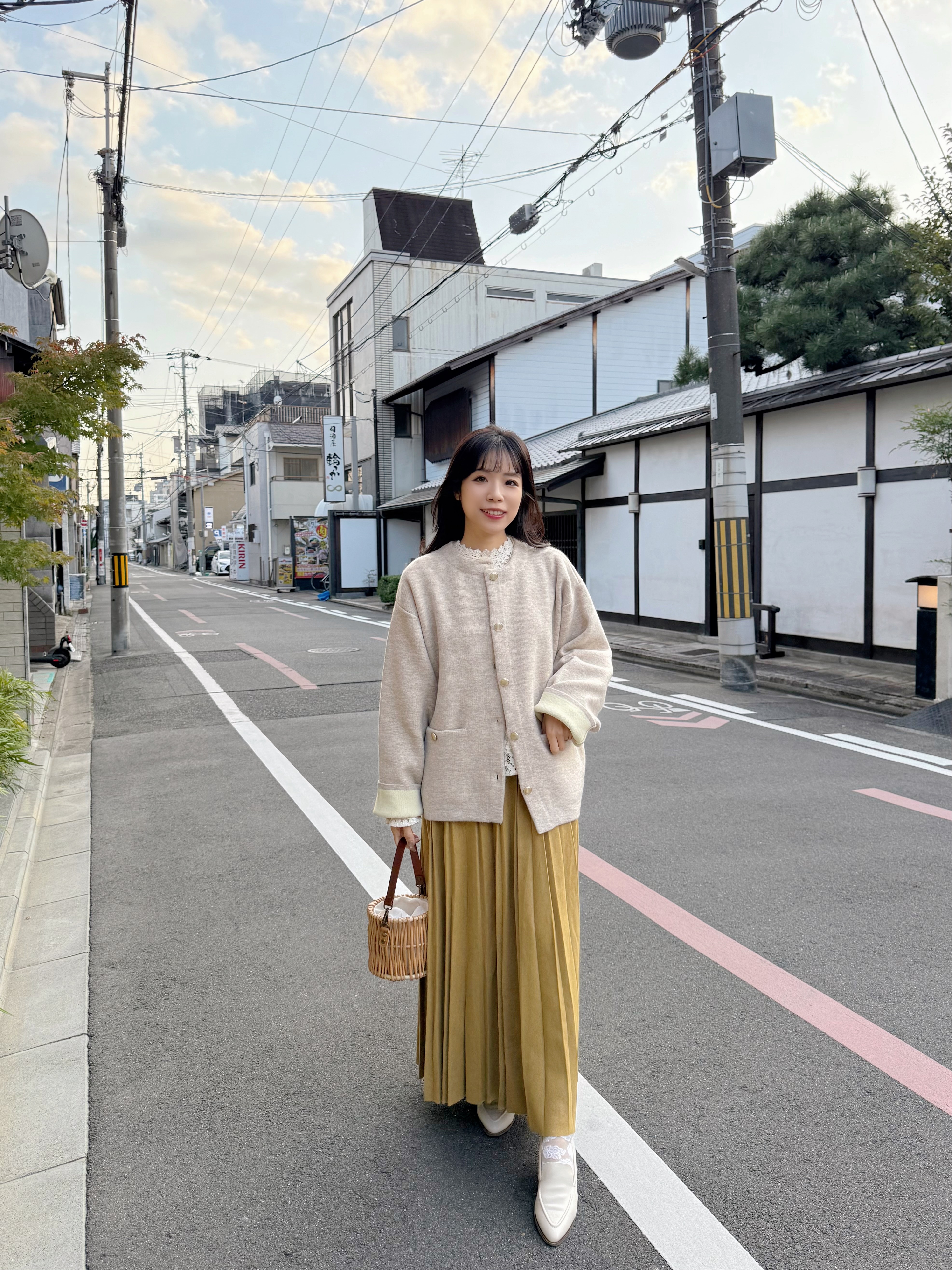 4色•拼色金扣中長款針織外套