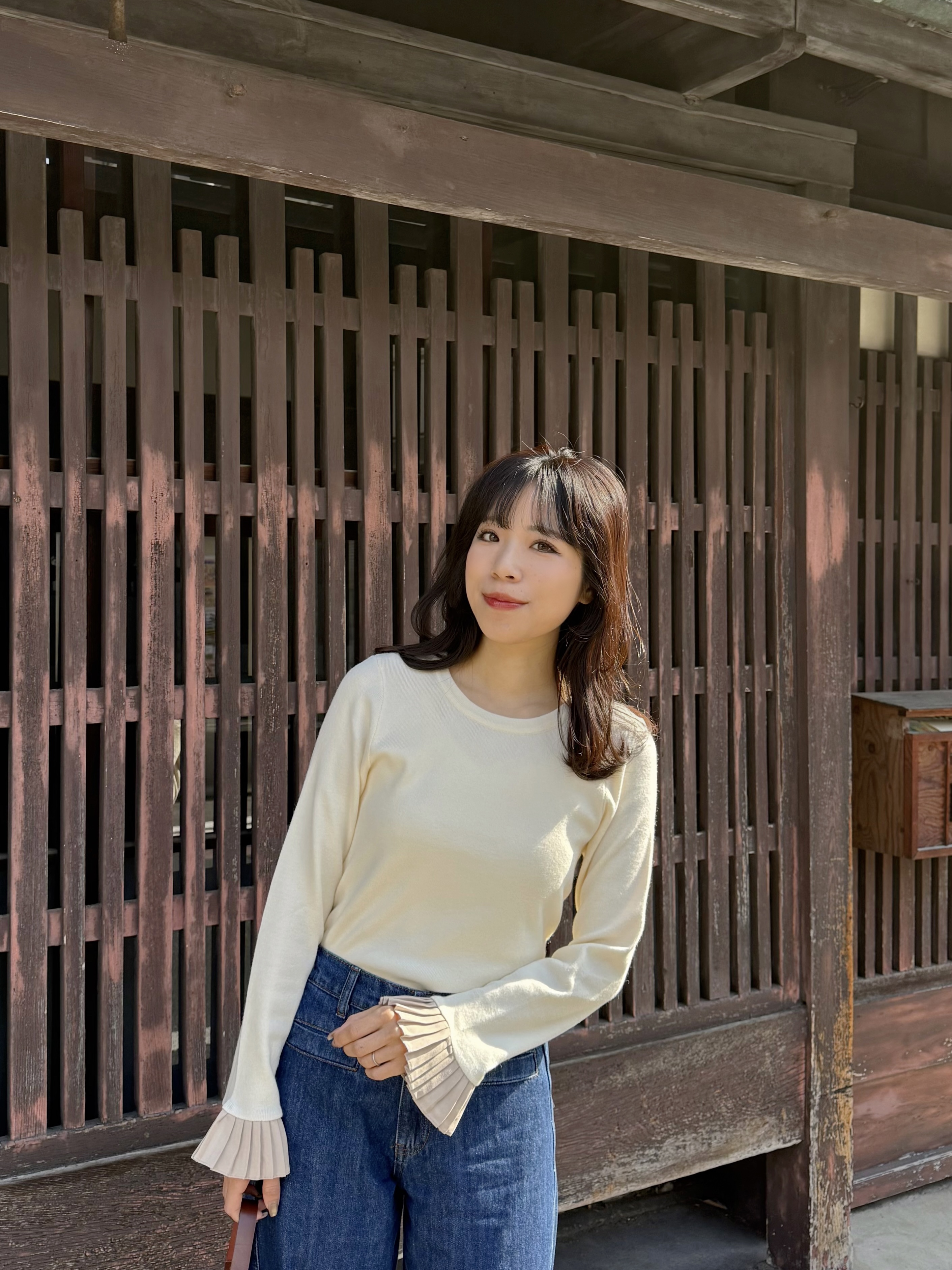 3色•拼色百褶袖口針織上衣