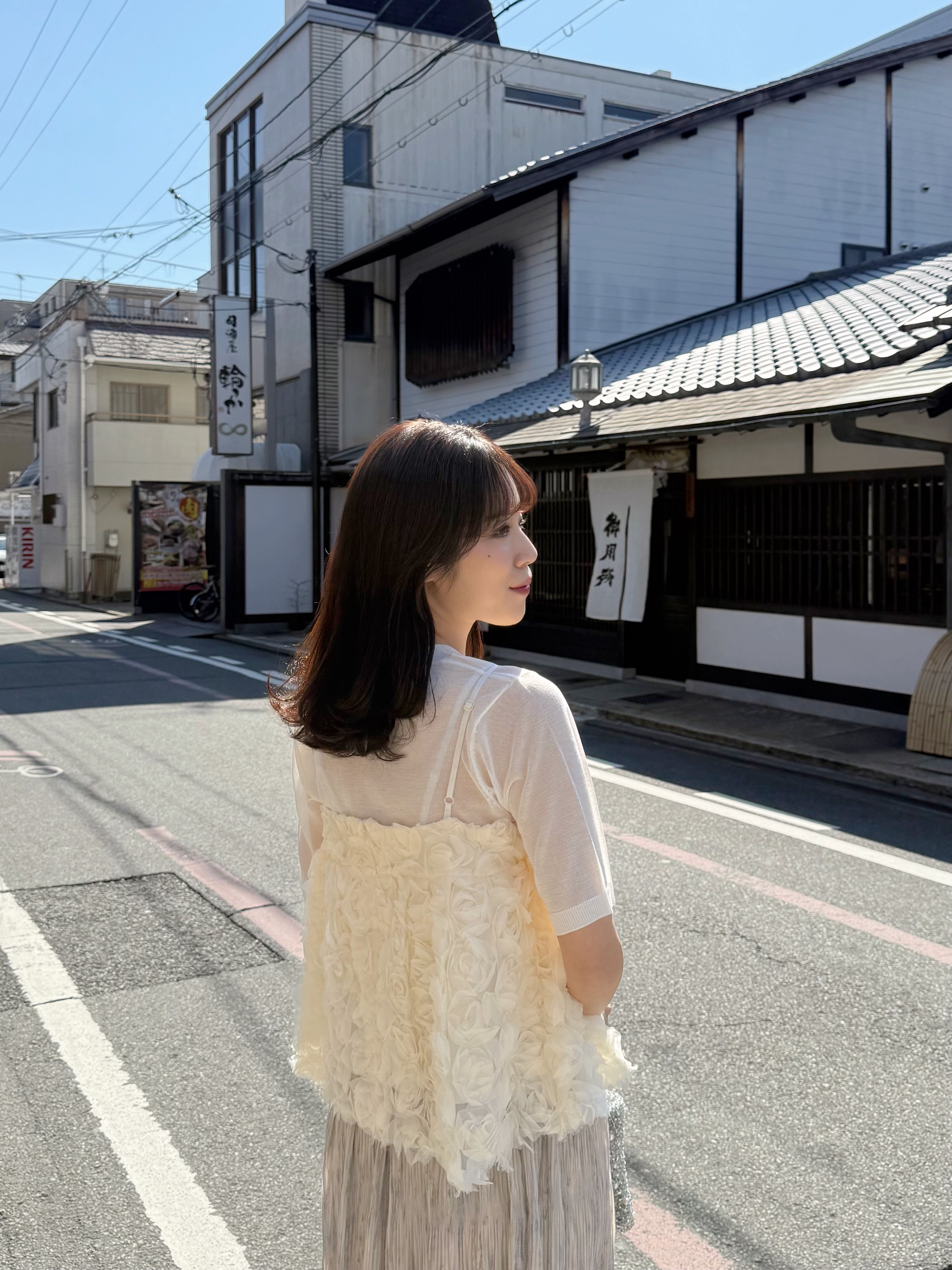 立體紗玫瑰花蓬蓬吊帶背心