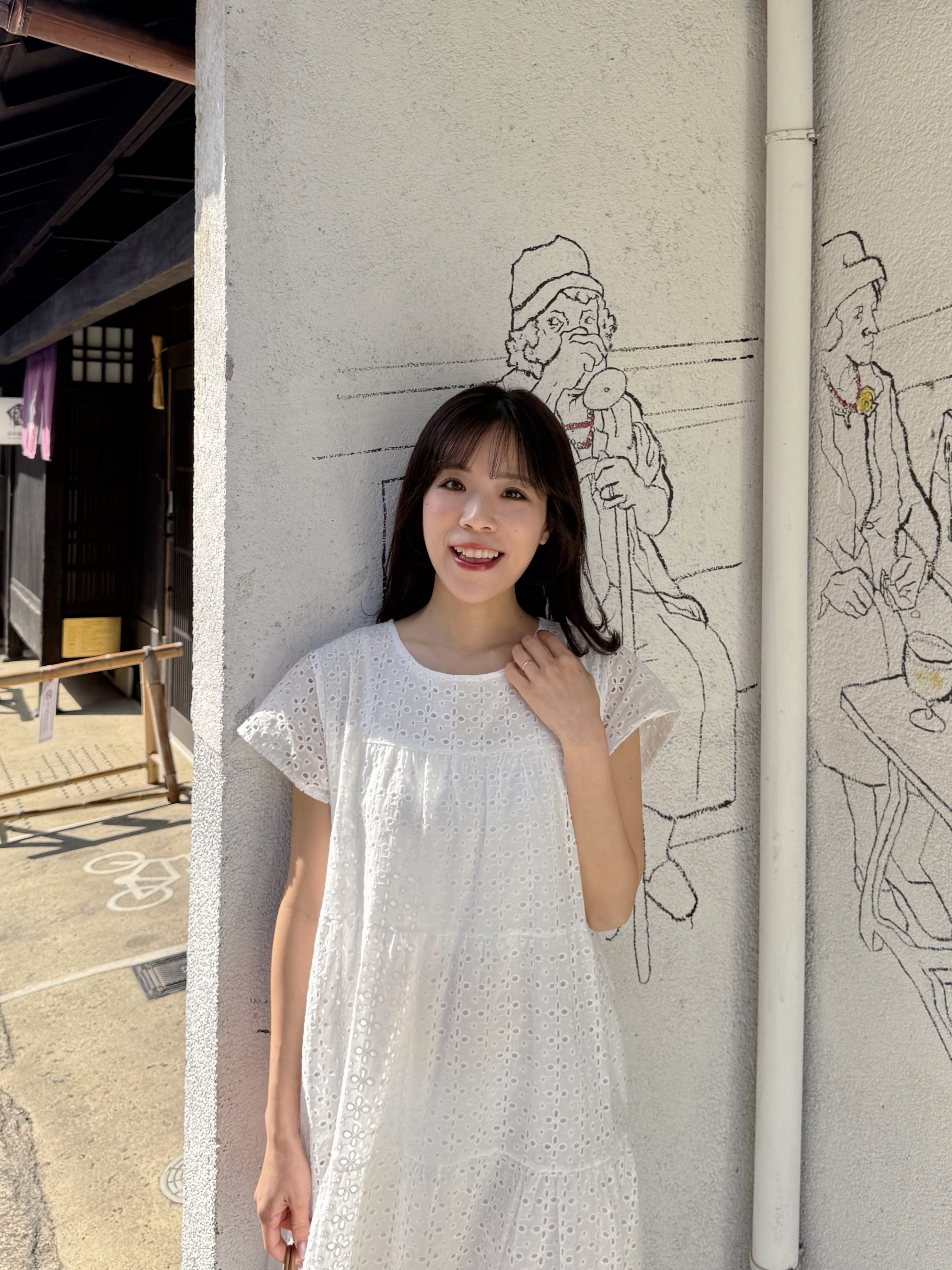 刺繡鏤空純綿短袖連身裙