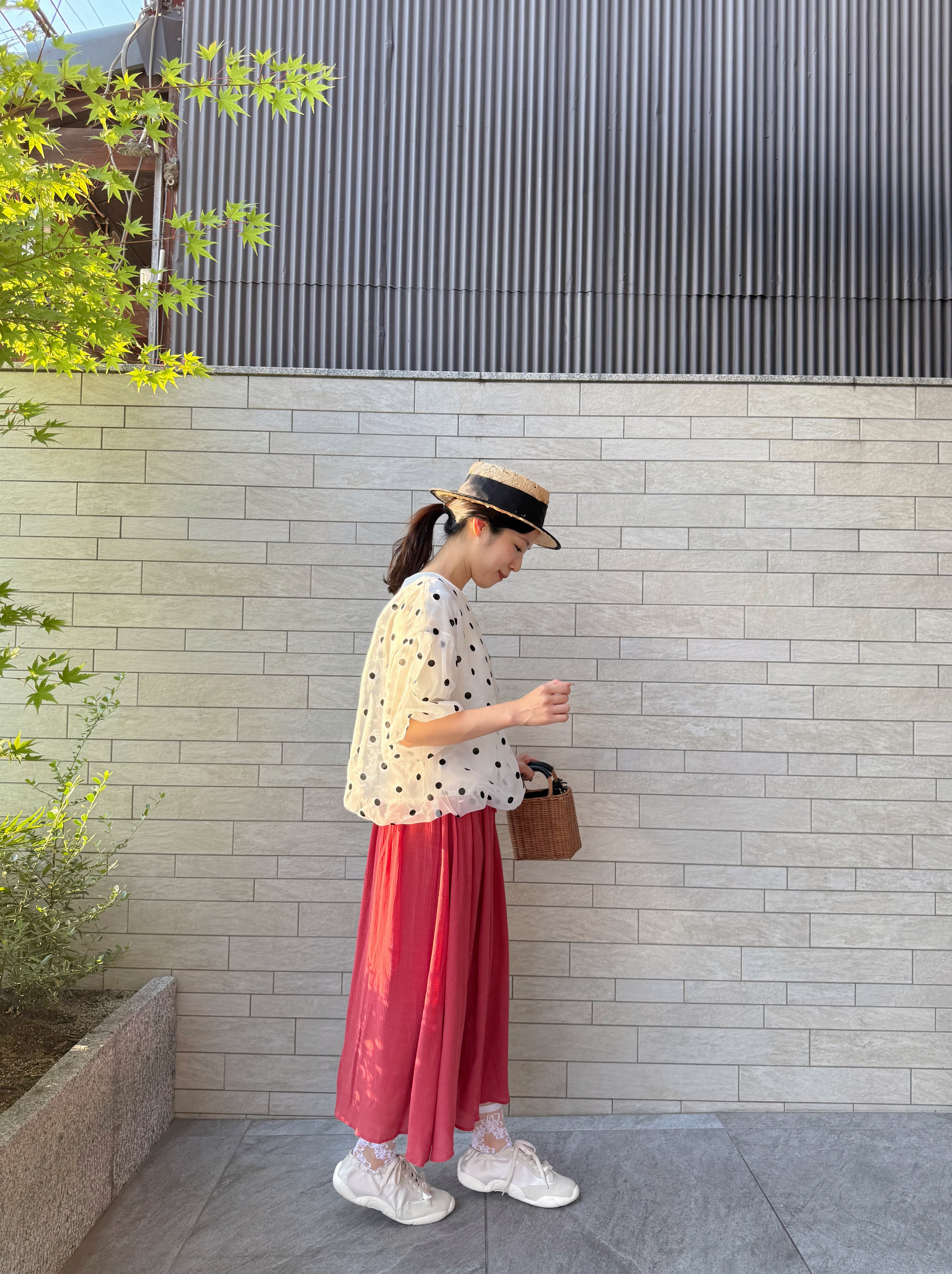 泡泡袖波點雪紡上衣