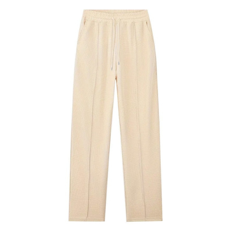 طقم من قميص من النوع الثقيل محبوك بنمط وافل وسروال بقصة مستقيمة للرجال