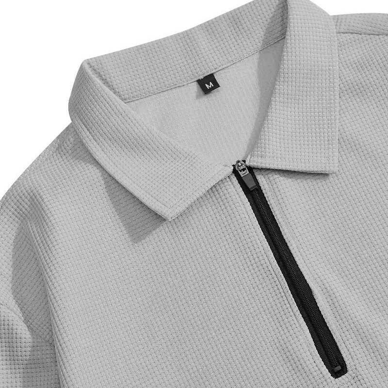 طقم من قميص من النوع الثقيل محبوك بنمط وافل وسروال بقصة مستقيمة للرجال