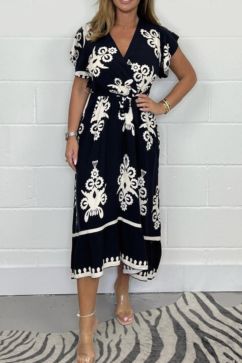 فستان صيفي بأكمام كشكش بأربطة عنق على شكل V للبنات بمقاسات كبيرة