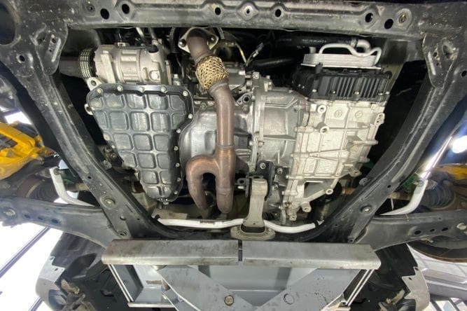 Kia Carnival KA4 Front Anti Roll Bar 25MM